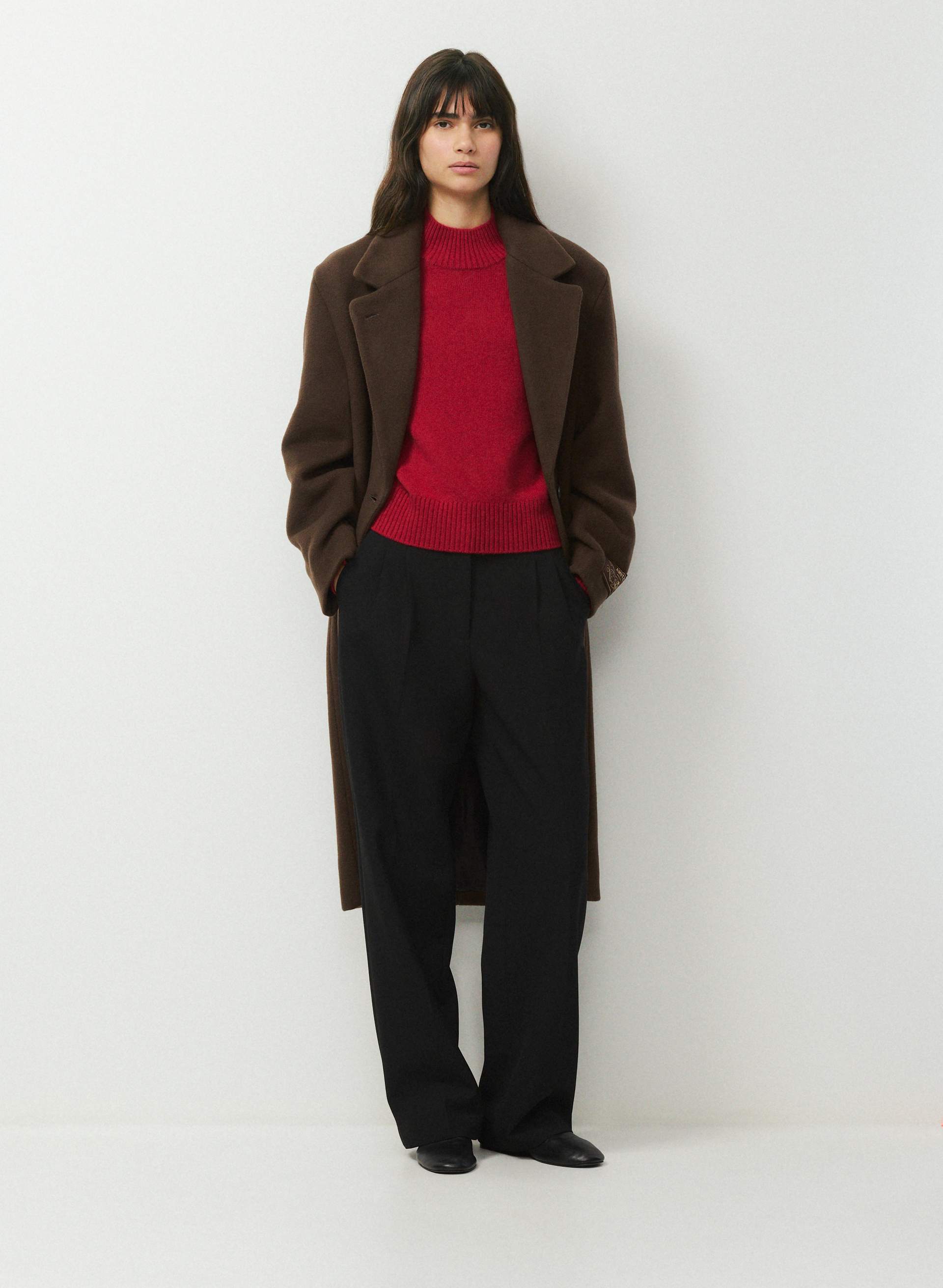ESSENTIAL CASHMERE FOLIO MOCKNECK - Midweight 100% cashmere mockneck sweater. 