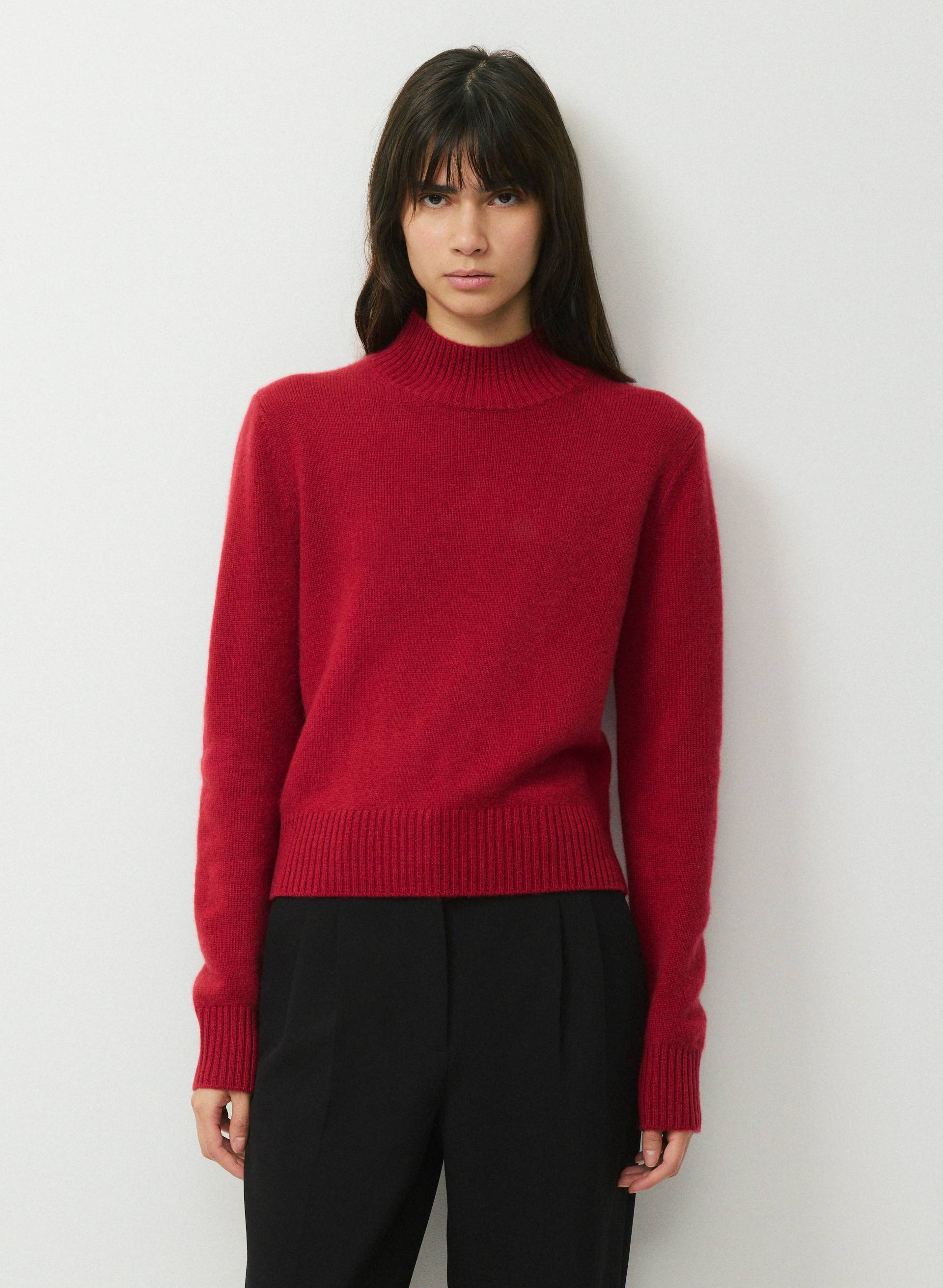 Essential Cashmere Folio Mockneck | Aritzia US