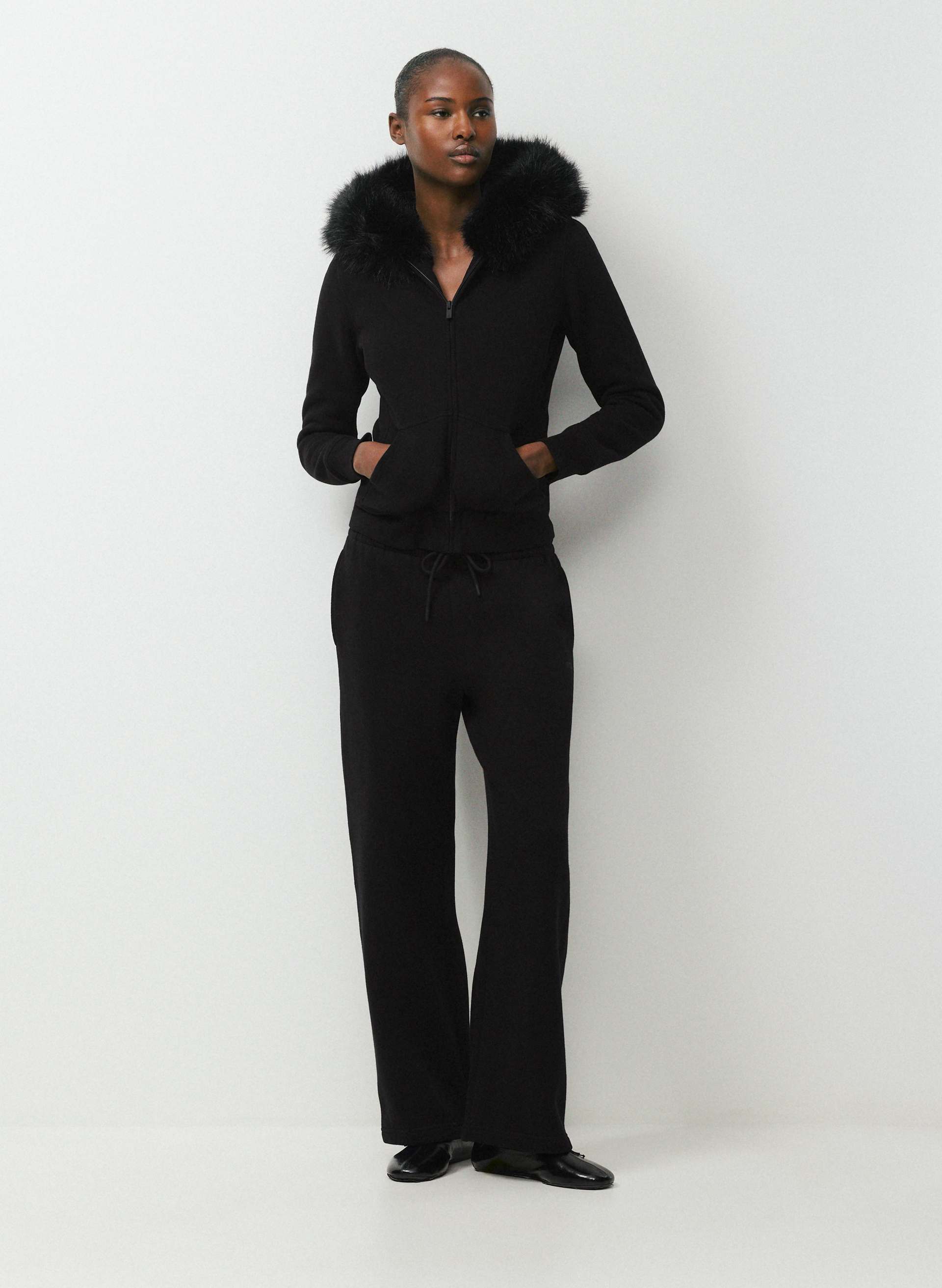 COZY SWEATFLEECE SNUG ZIP HOODIE | Aritzia