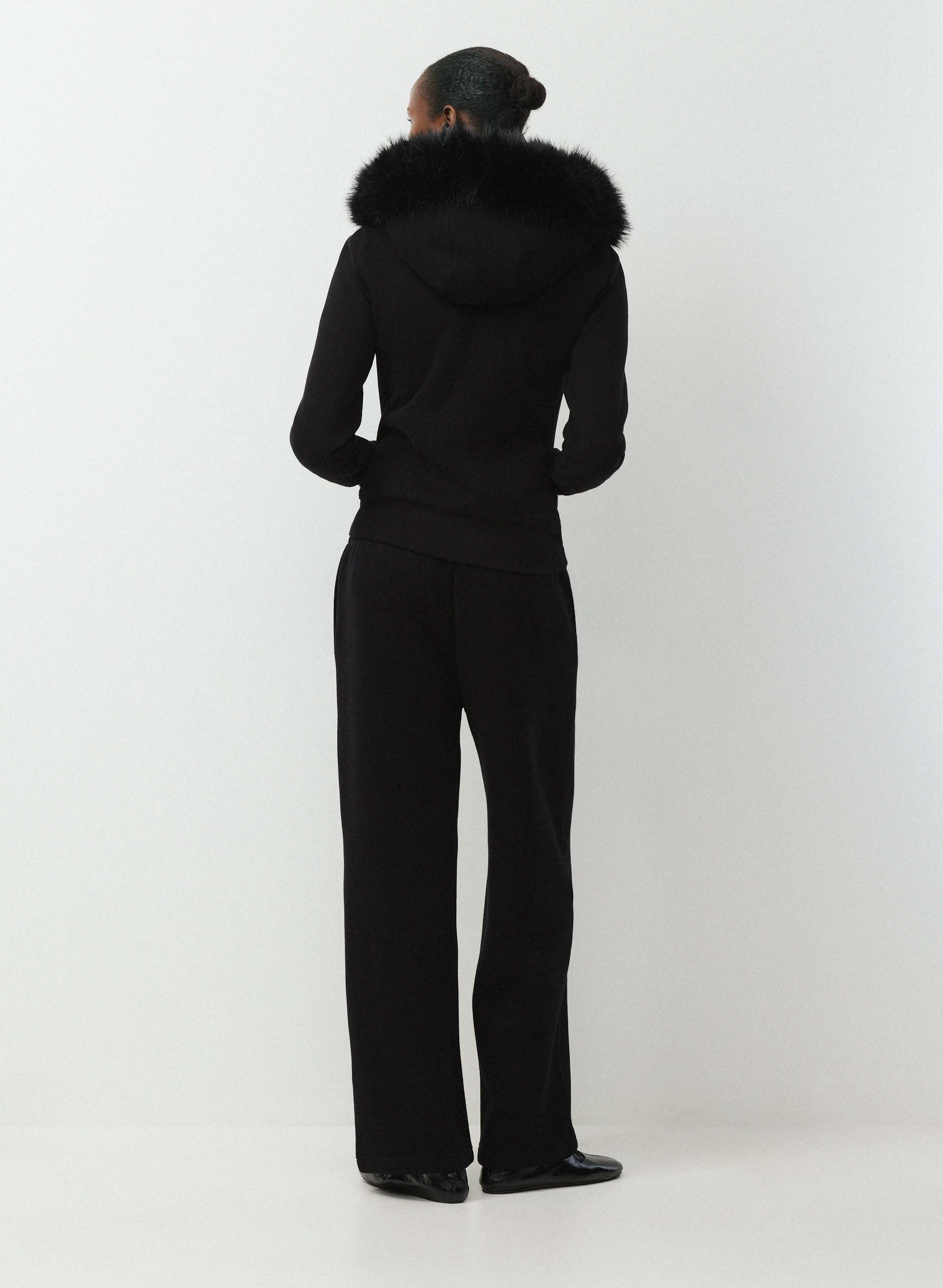 COZY SWEATFLEECE SNUG ZIP HOODIE | Aritzia