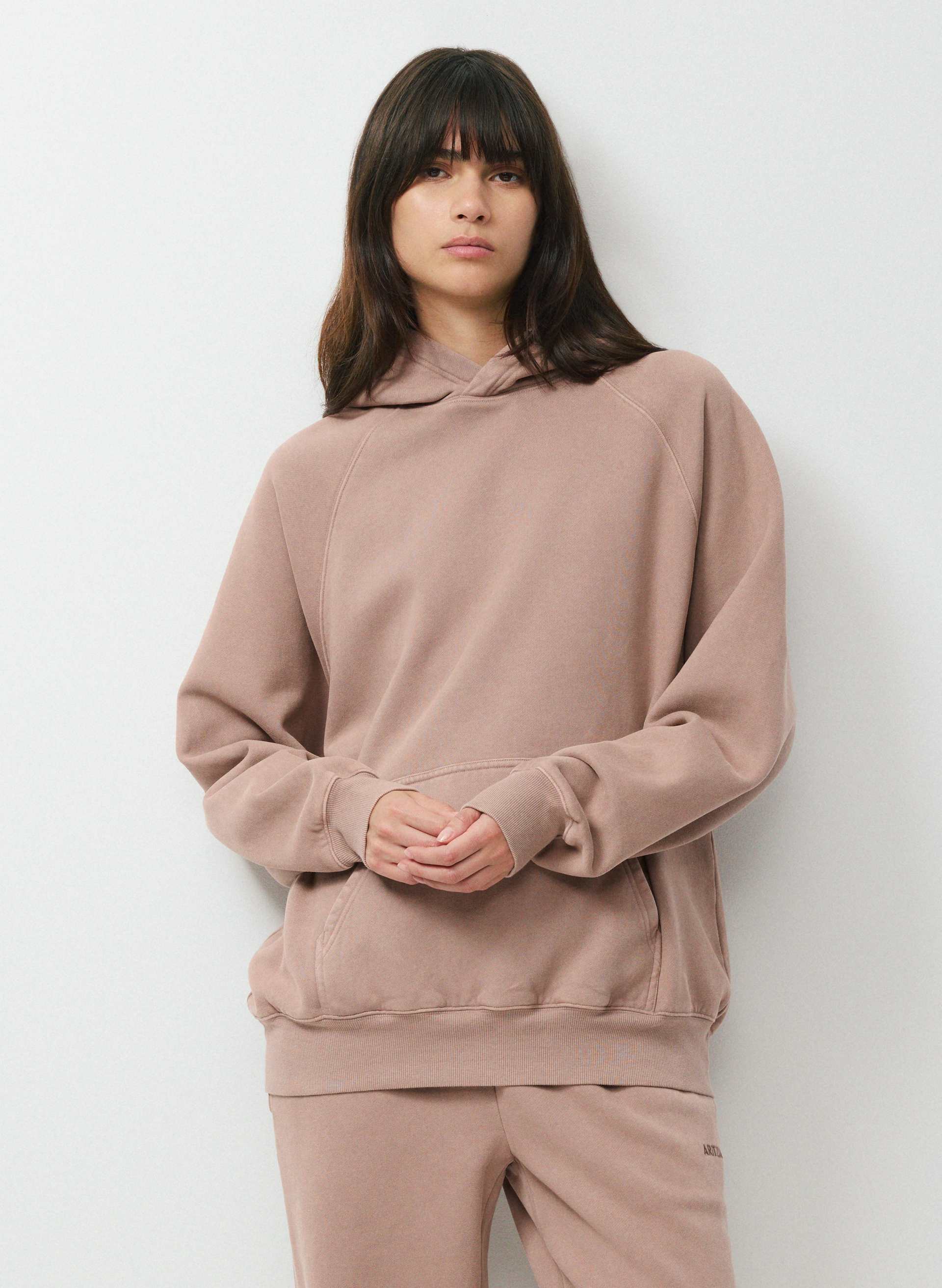 Cozy Sweatfleece Mega Raglan™ Hoodie | Aritzia US
