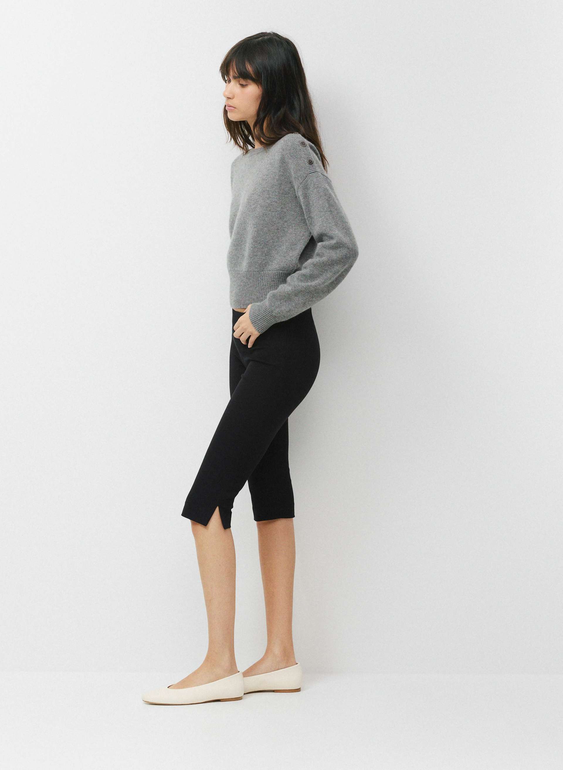 CHANDAIL GABLE - CACHEMIRE-LAINE ESSENTIAL | Aritzia