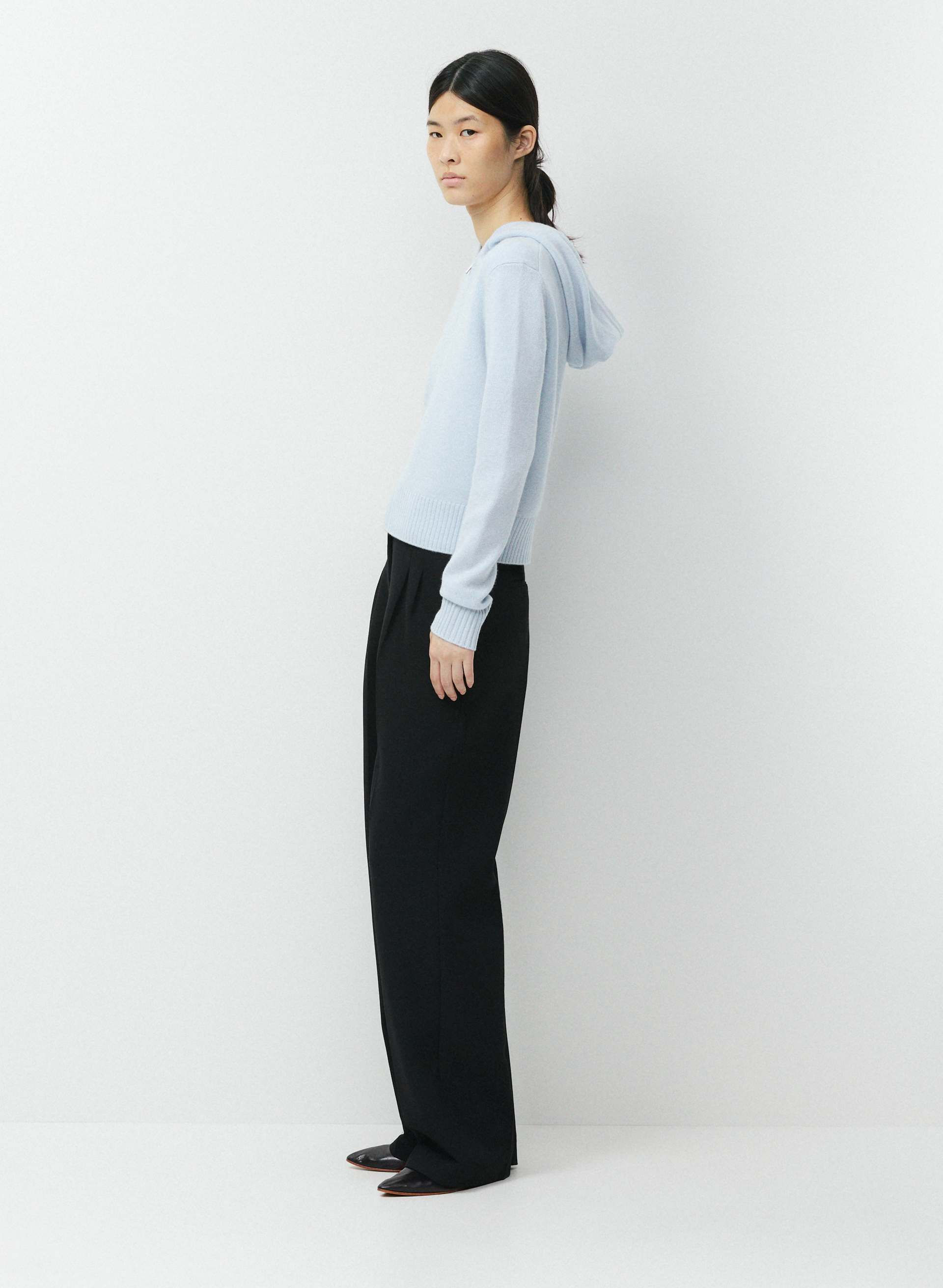 ESSENTIAL CASHMERE IDYLLIC ZIP HOODIE | Aritzia