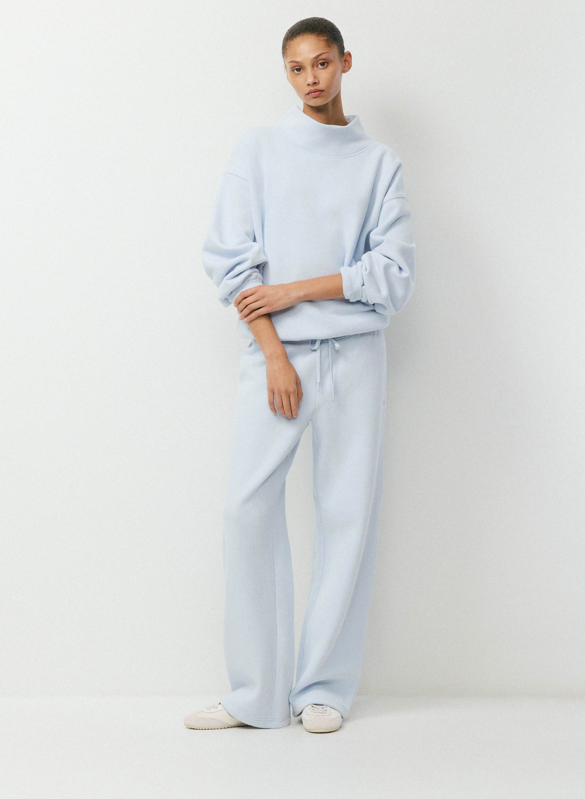 COZY SWEATFLEECE MEGA FUNNEL NECK - Oversized fleece funnel neck. 