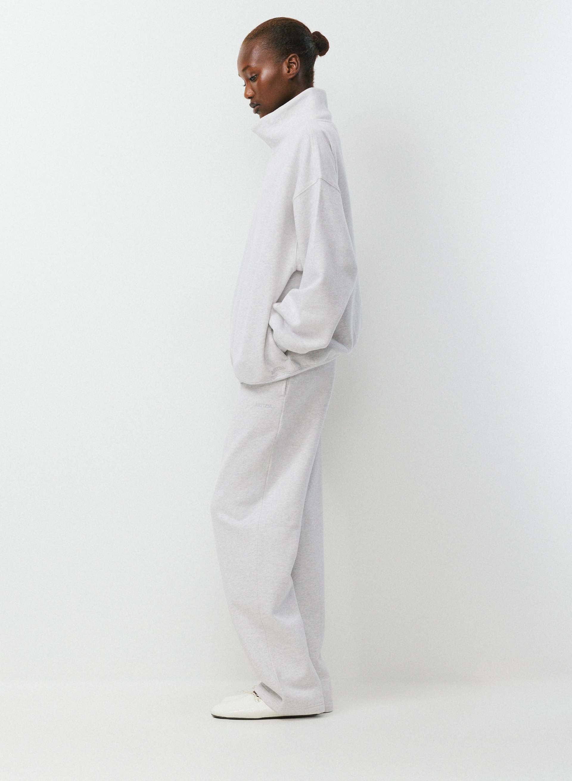 COZY SWEATFLEECE MEGA FUNNEL NECK | Aritzia
