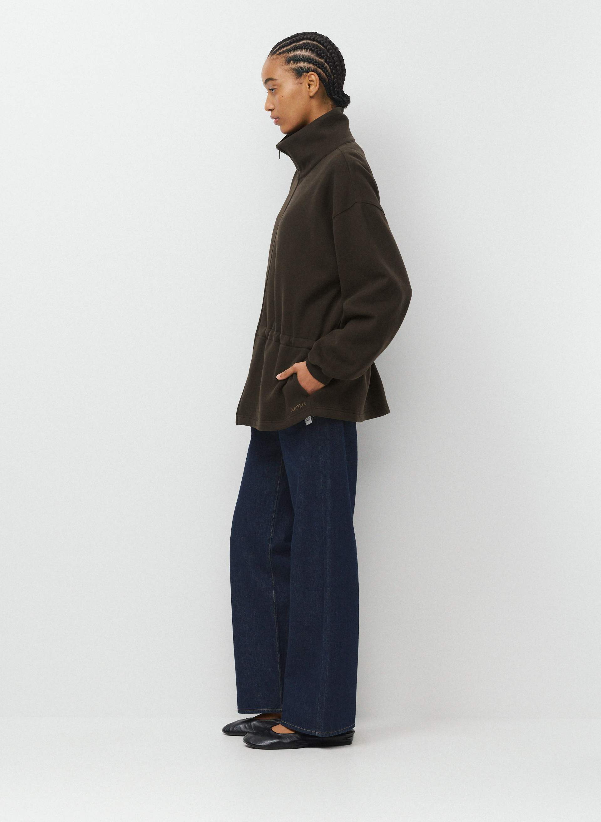 Cozy Sweatfleece Mega Cinch Zip-Up | Aritzia INTL