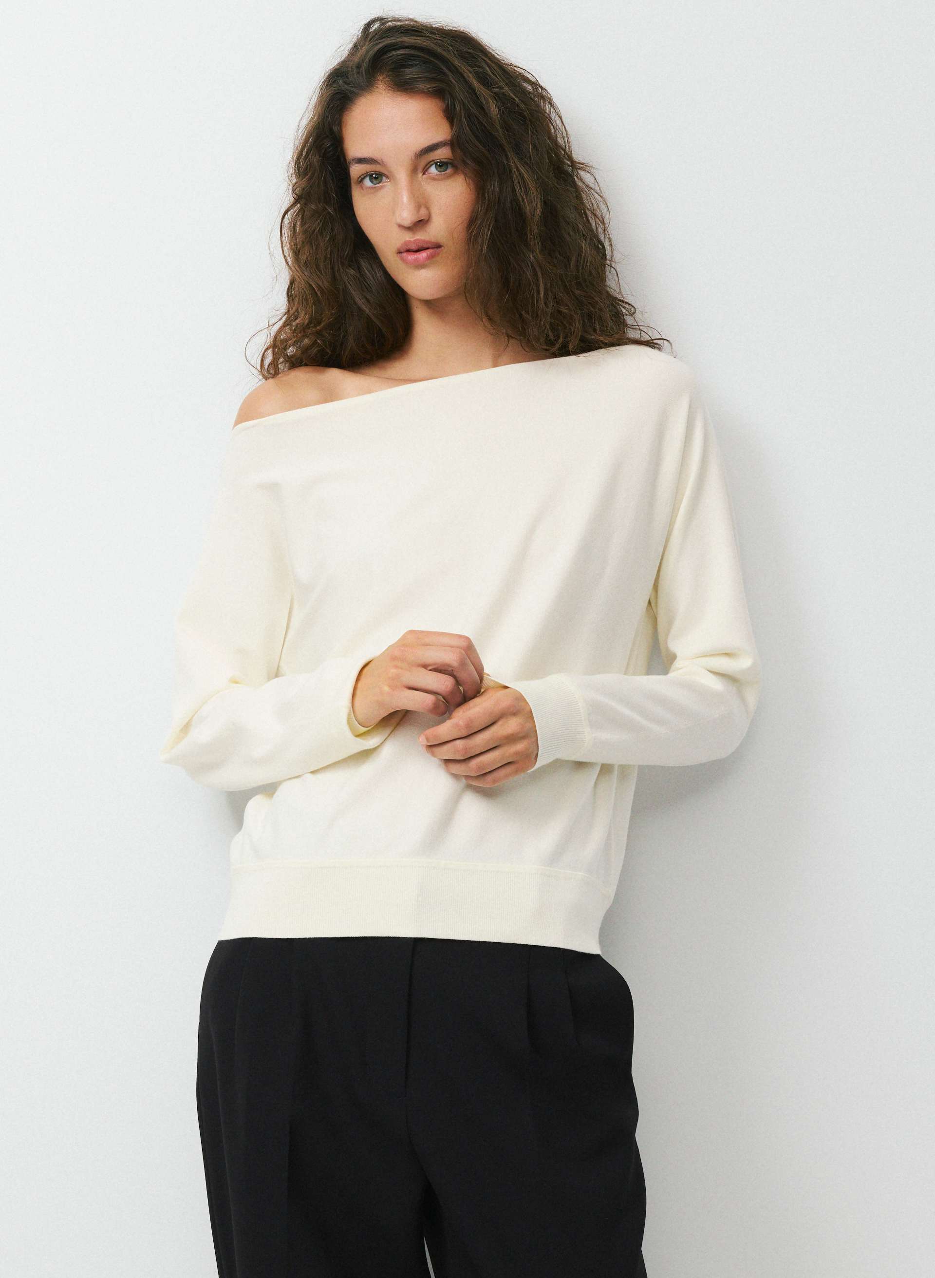 INSPIRATION SWEATER | Aritzia