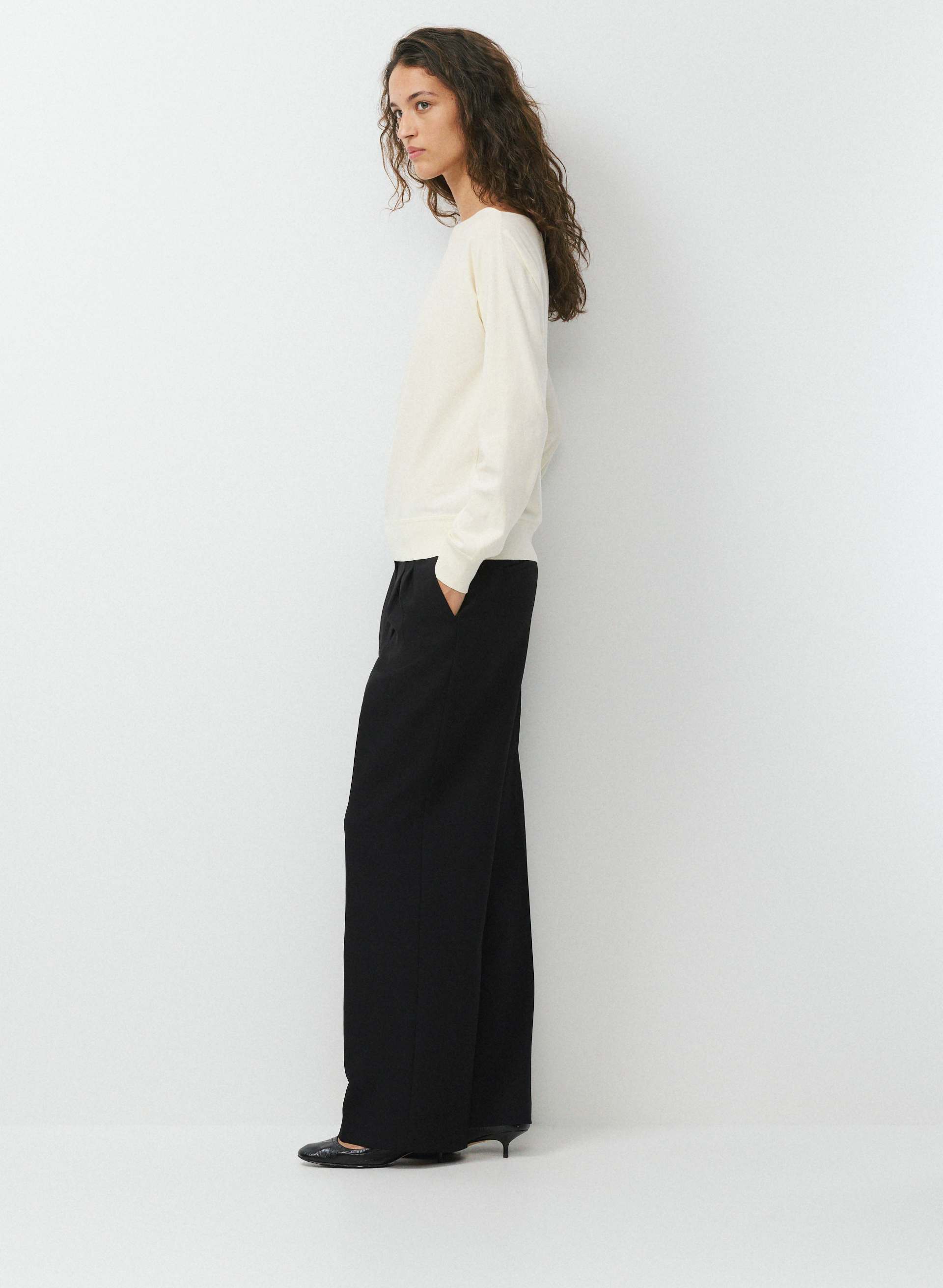 INSPIRATION SWEATER | Aritzia