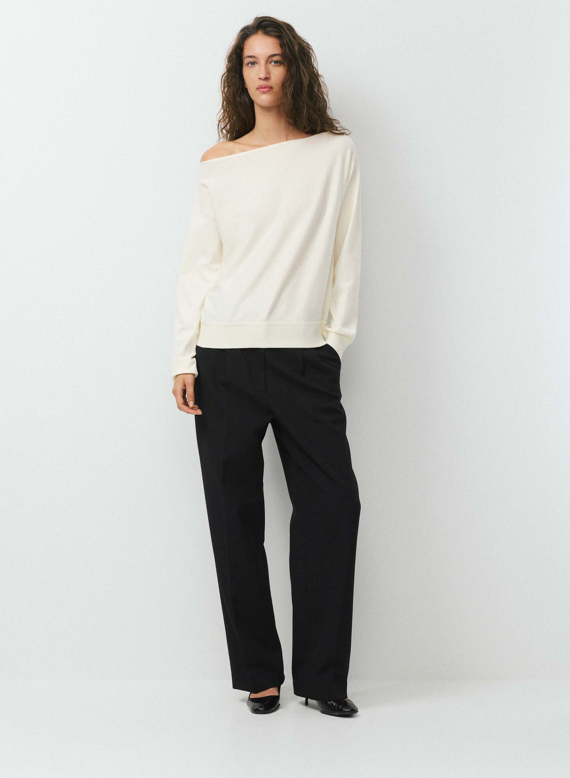 INSPIRATION SWEATER | Aritzia