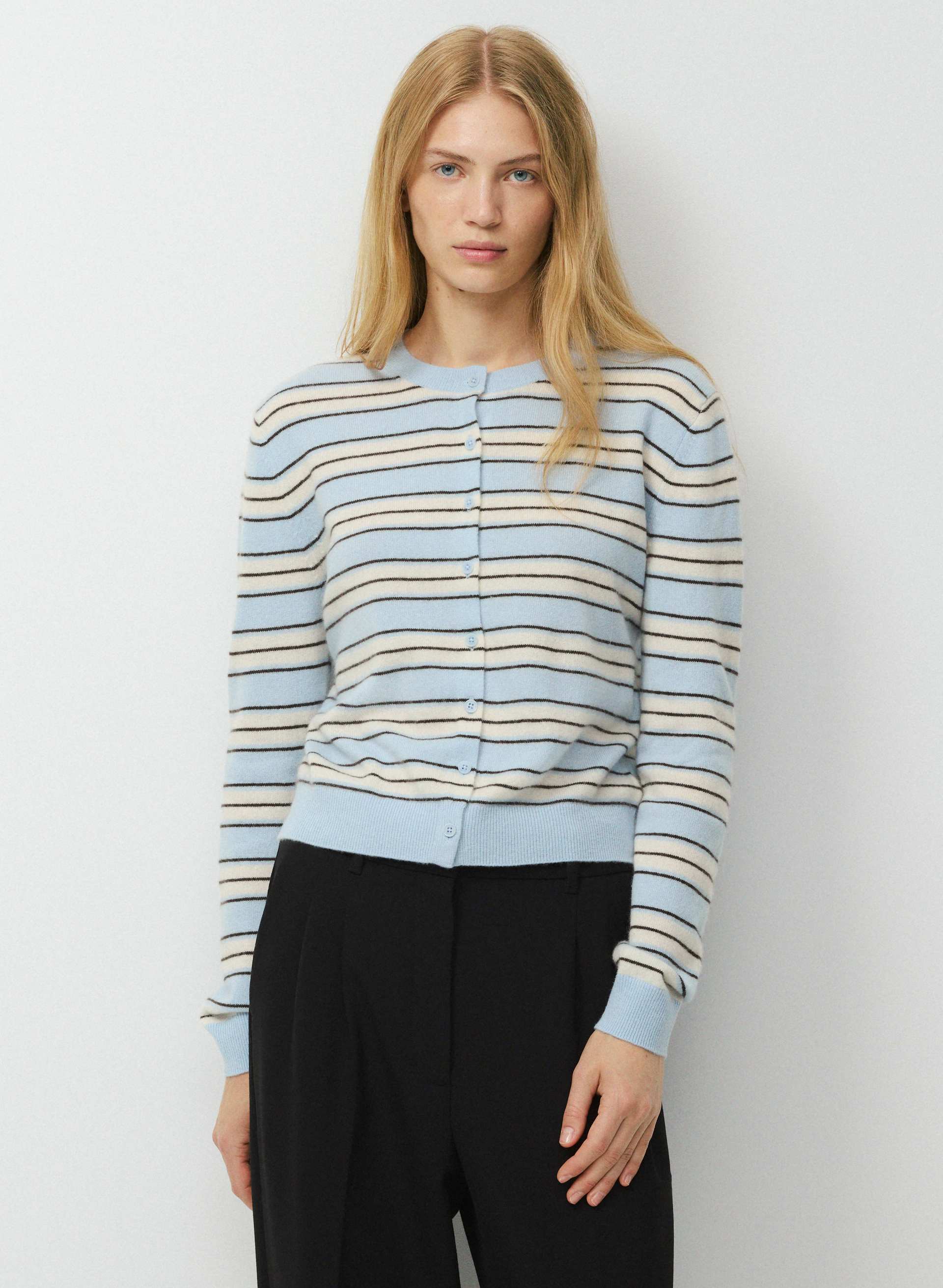 BARE CASHMERE NOTEWORTHY CARDIGAN | Aritzia