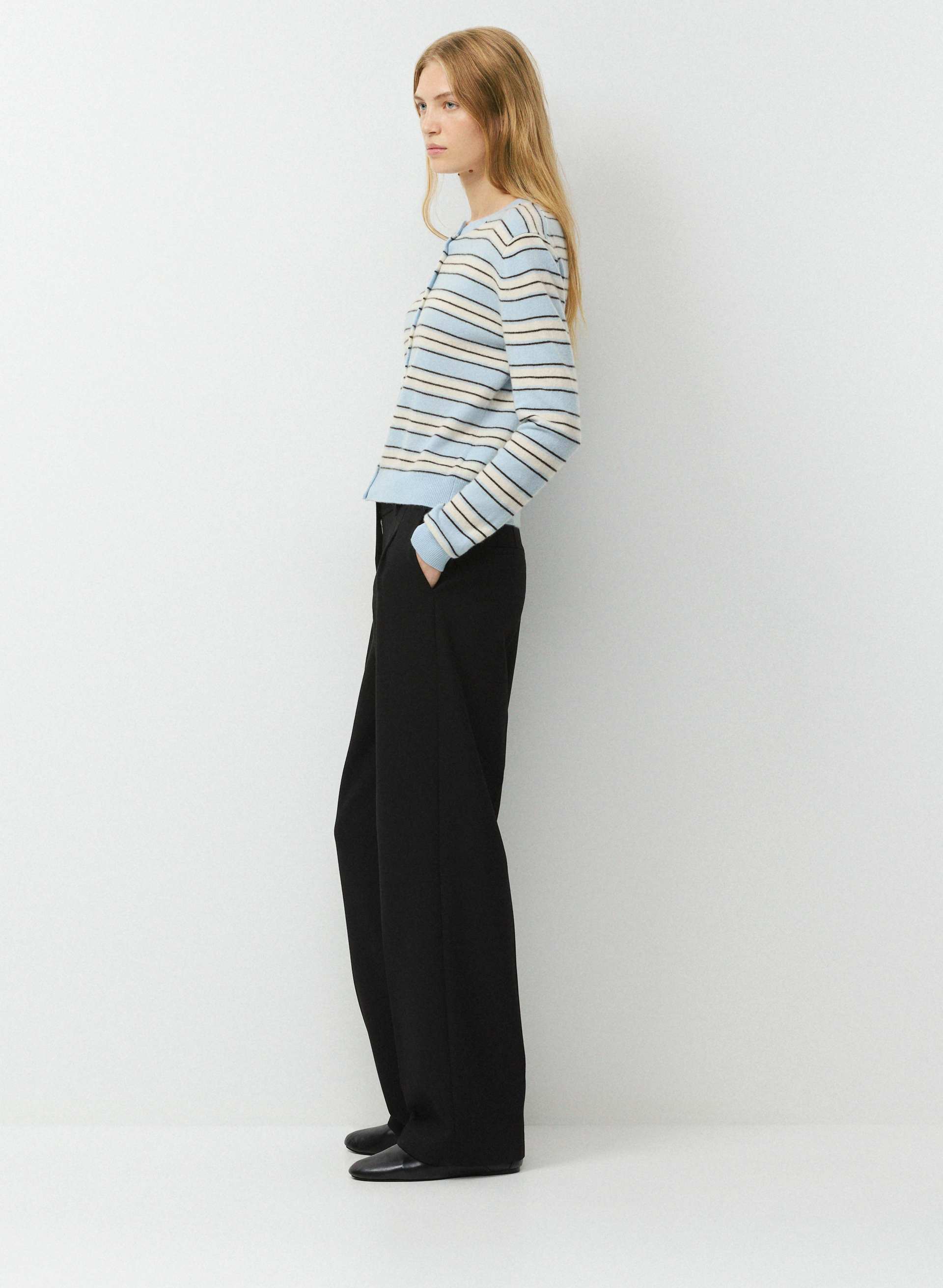 BARE CASHMERE NOTEWORTHY CARDIGAN | Aritzia
