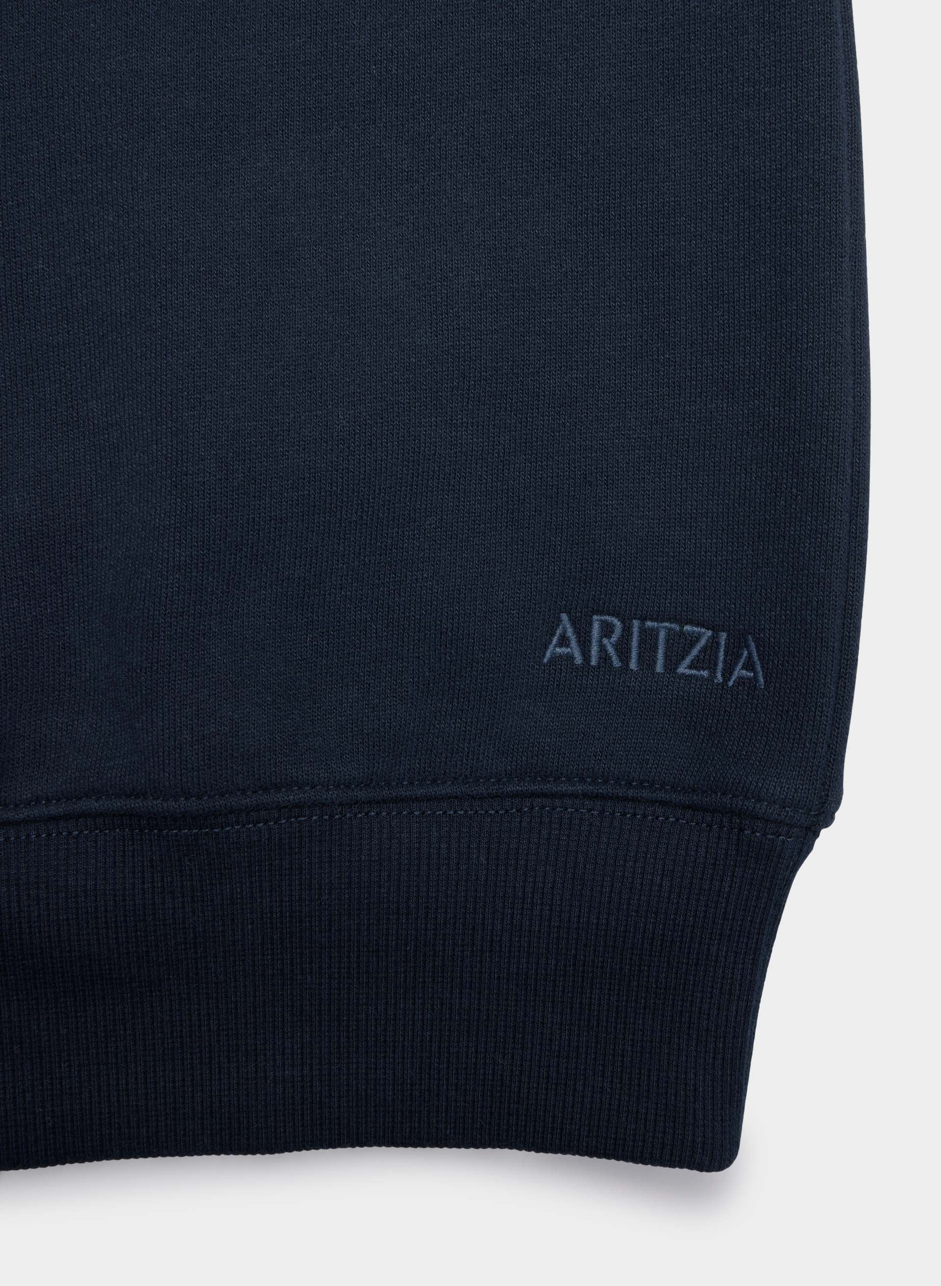 COZY SWEATFLEECE BF OFF-SHOULDER SWEATSHIRT | Aritzia