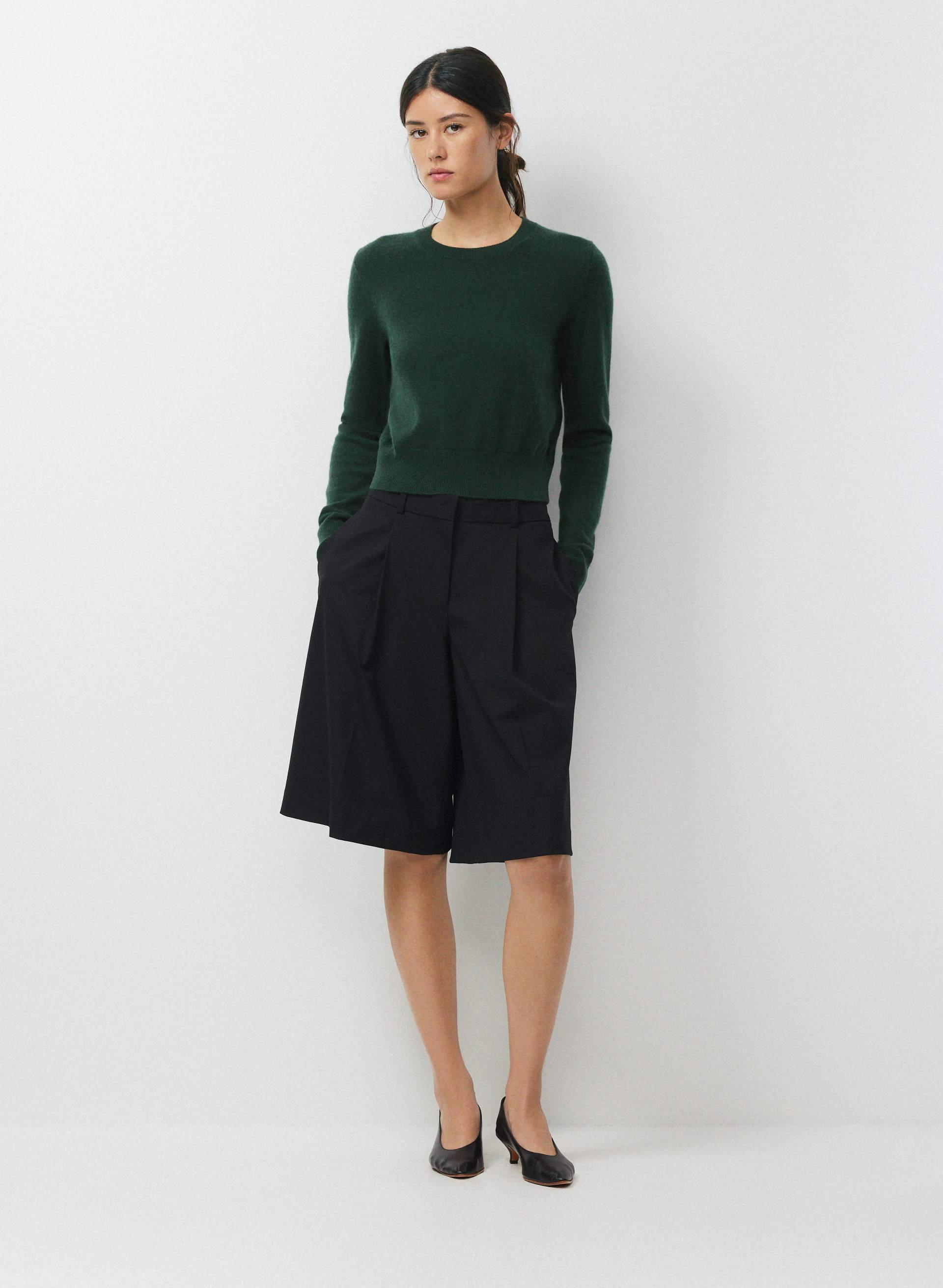 BARE CASHMERE SHOWCASE SWEATER | Aritzia
