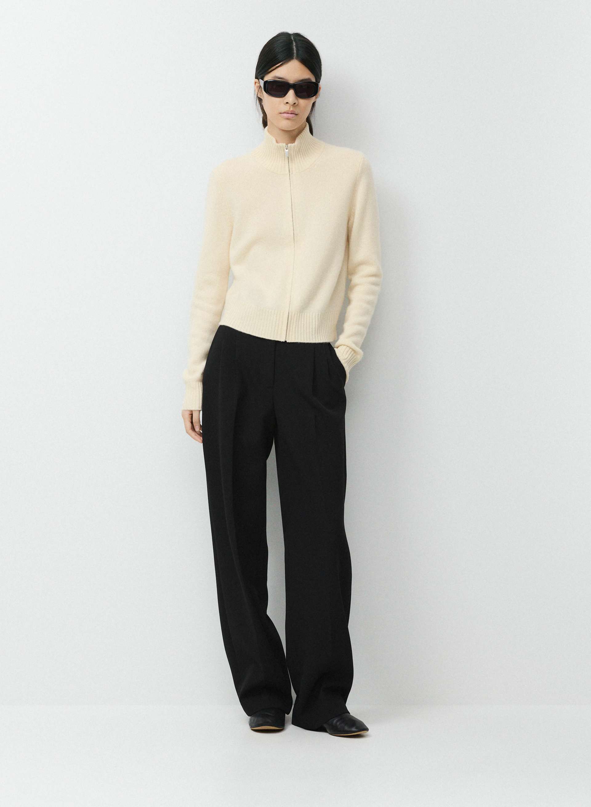 ESSENTIAL CASHMERE CATALOGUE ZIP-UP | Aritzia