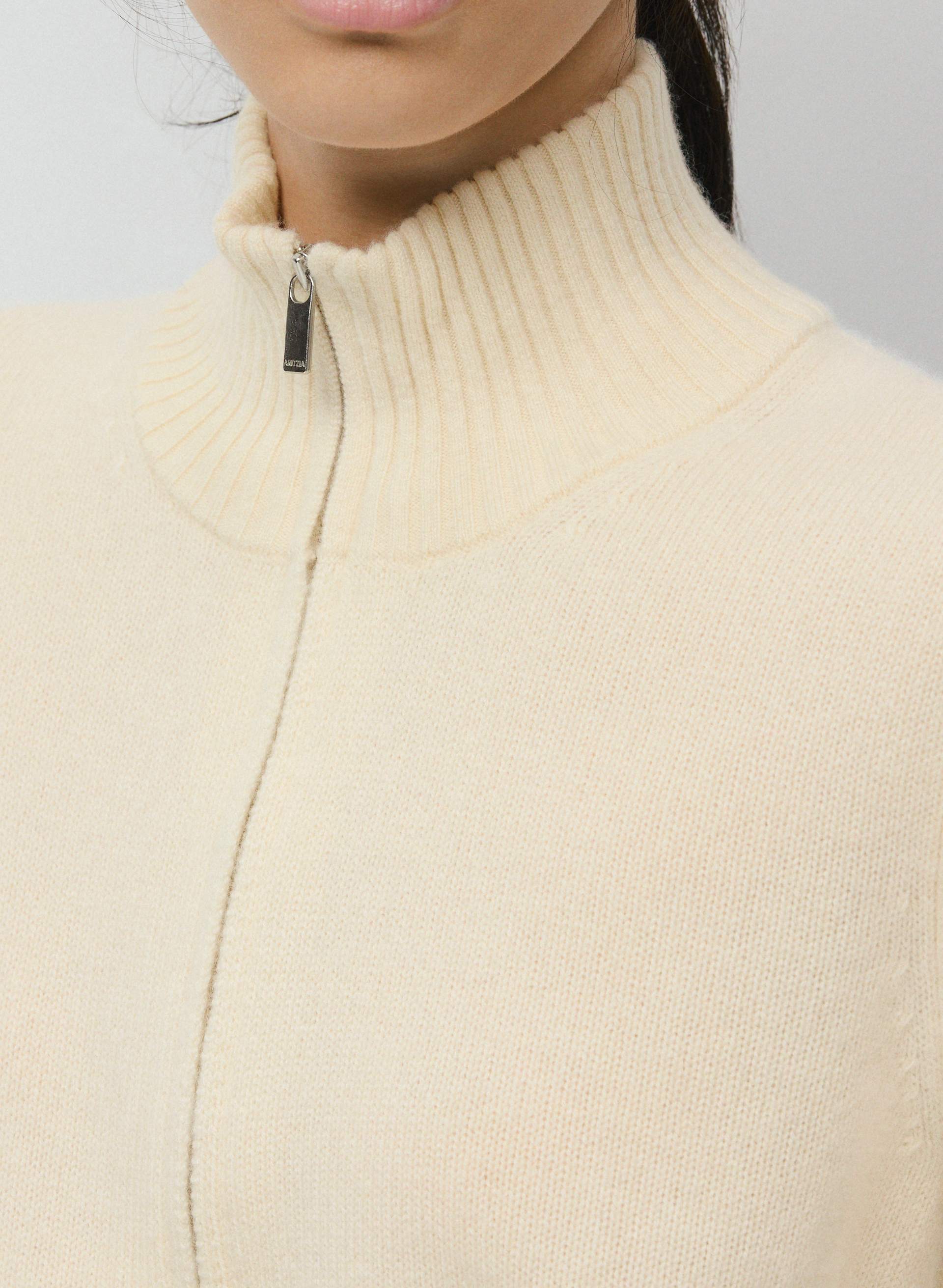 ESSENTIAL CASHMERE CATALOGUE ZIP-UP | Aritzia