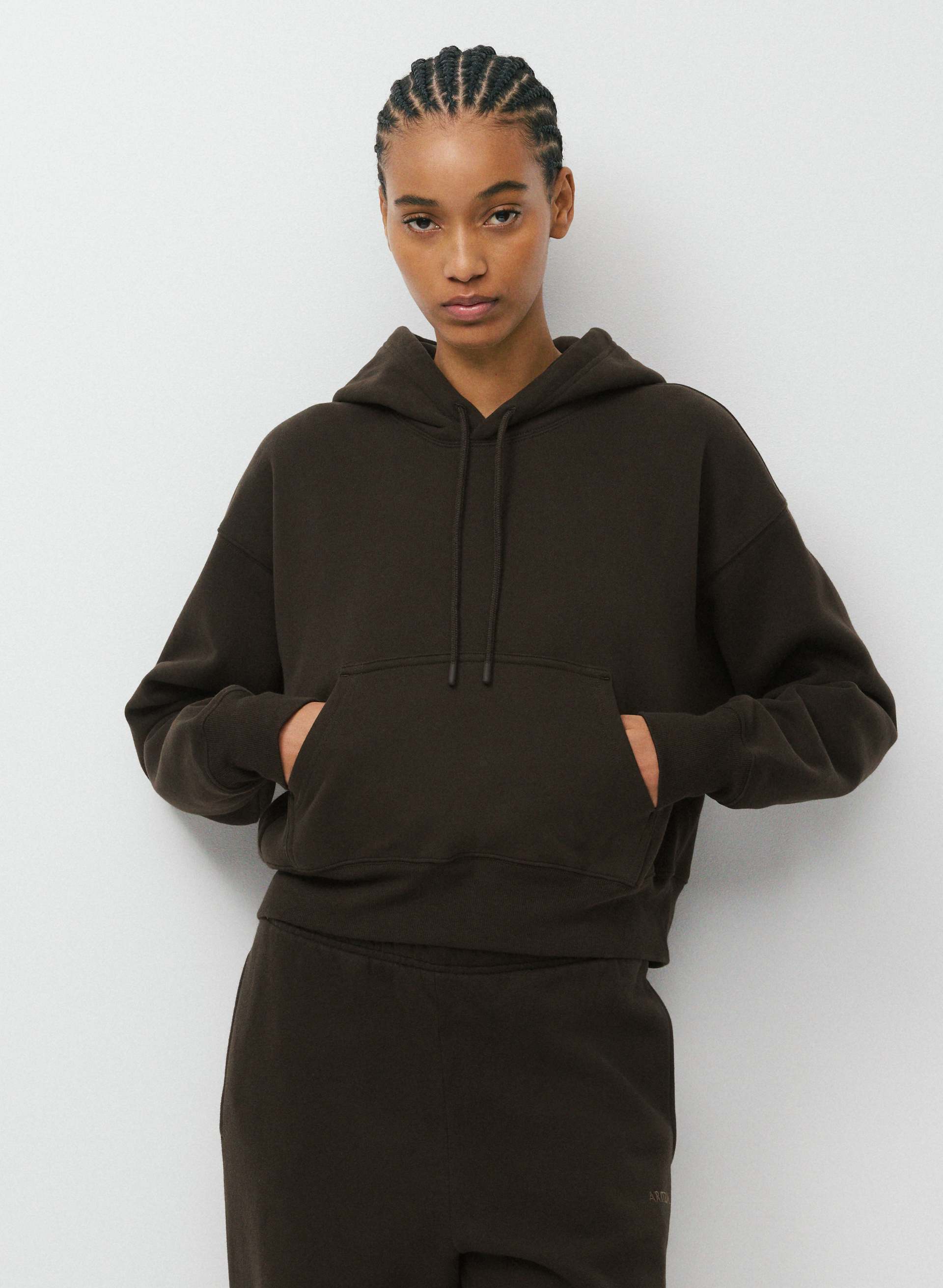 COZY SWEATFLEECE BOYFRIEND BOXY HOODIE | Aritzia