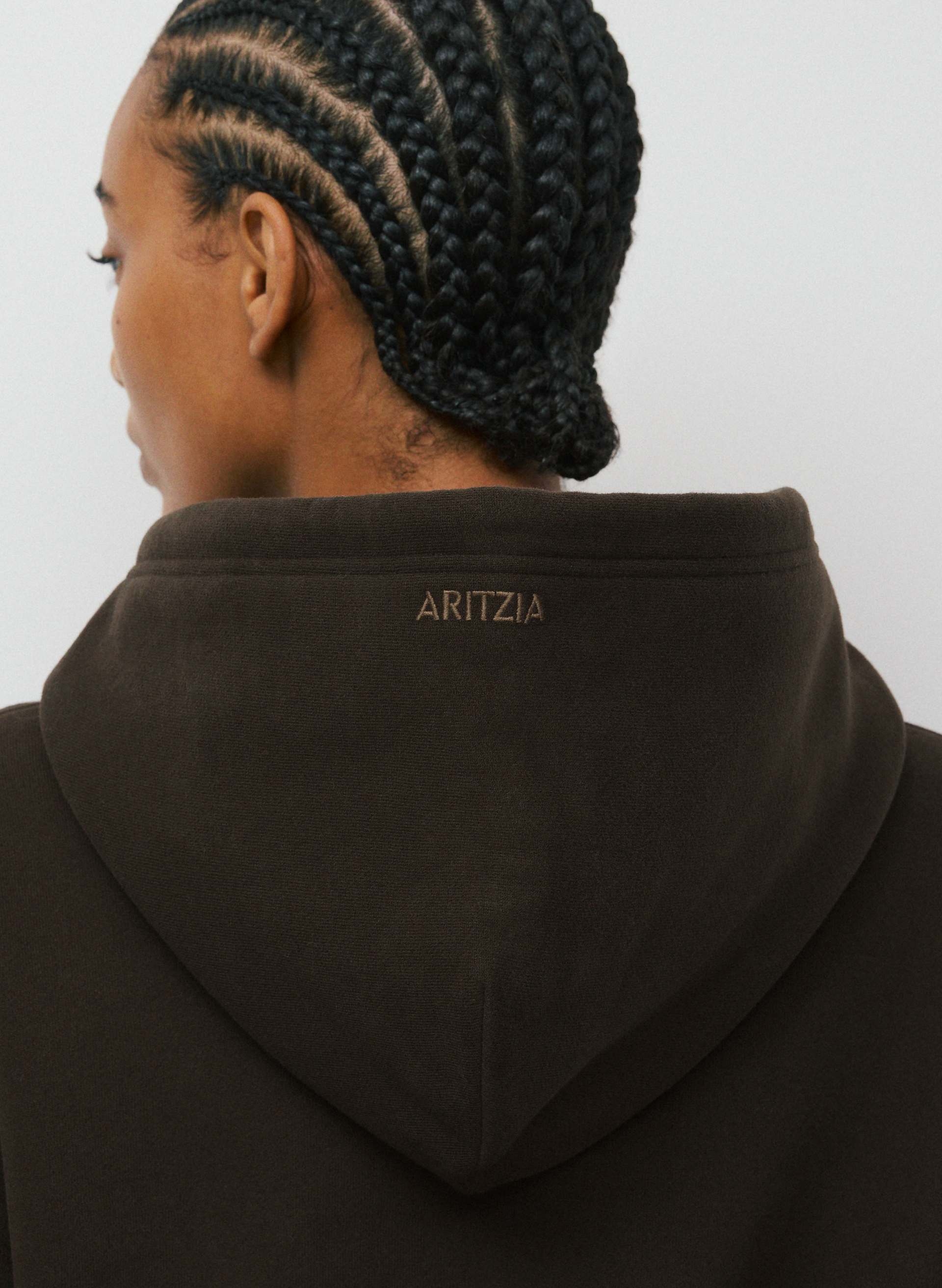COZY SWEATFLEECE BOYFRIEND BOXY HOODIE | Aritzia