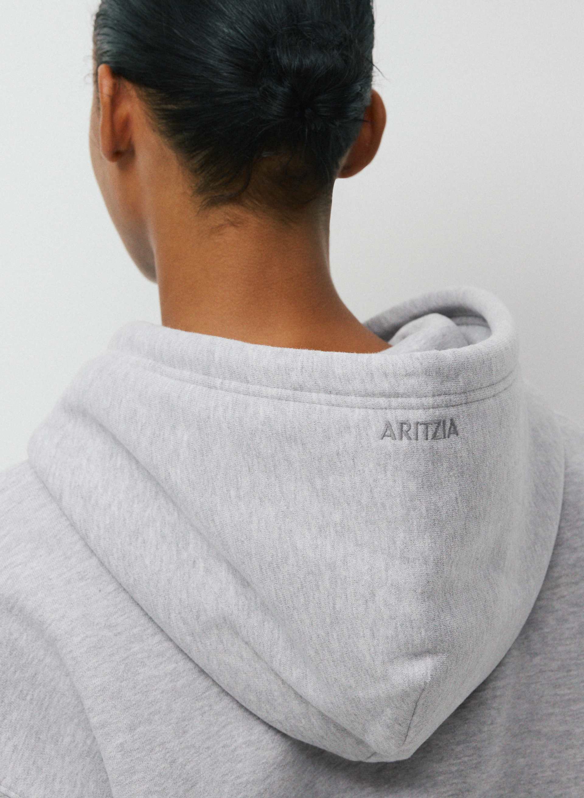 COZY SWEATFLEECE BOYFRIEND BOXY HOODIE | Aritzia