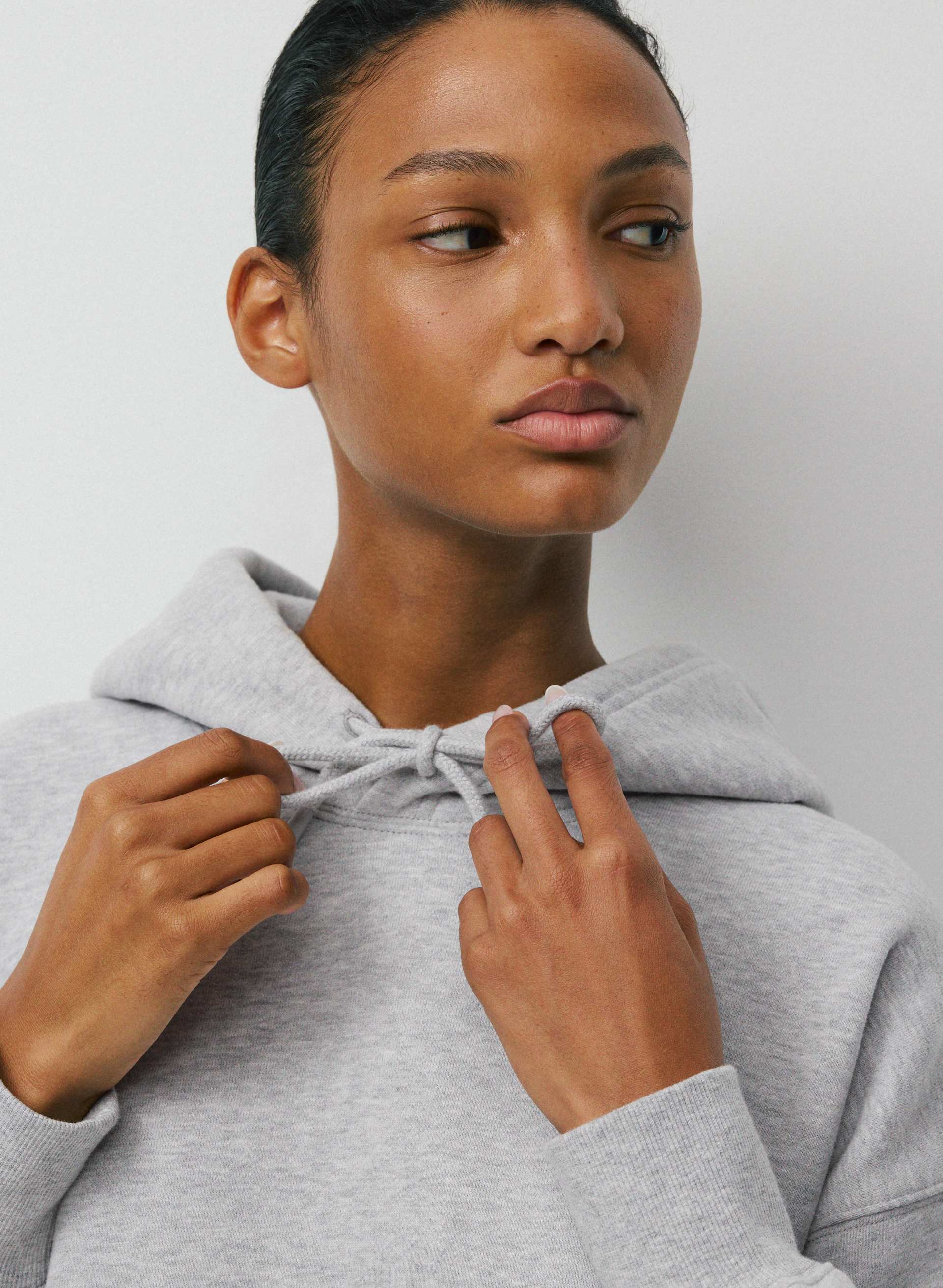 COZY SWEATFLEECE BOYFRIEND BOXY HOODIE | Aritzia