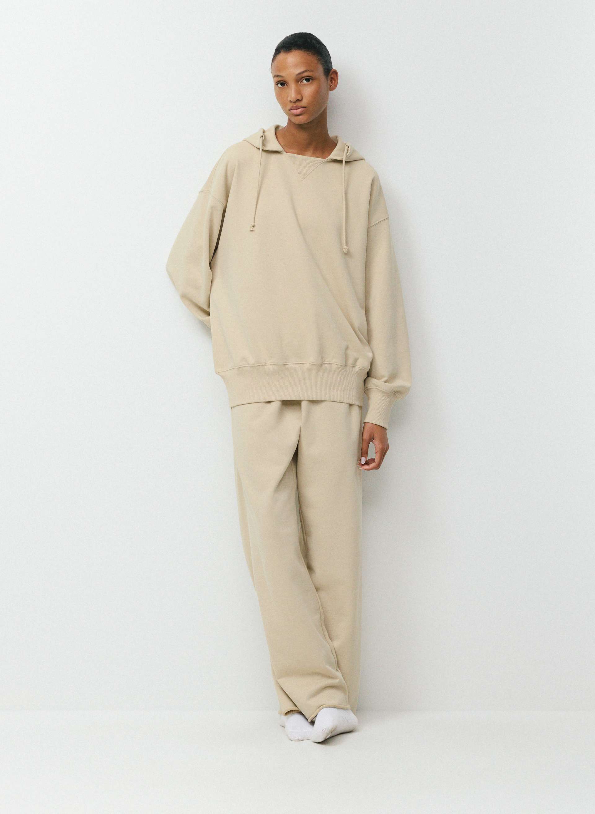 TERRY SWEATFLEECE MEGA DOCK HOODIE | Aritzia