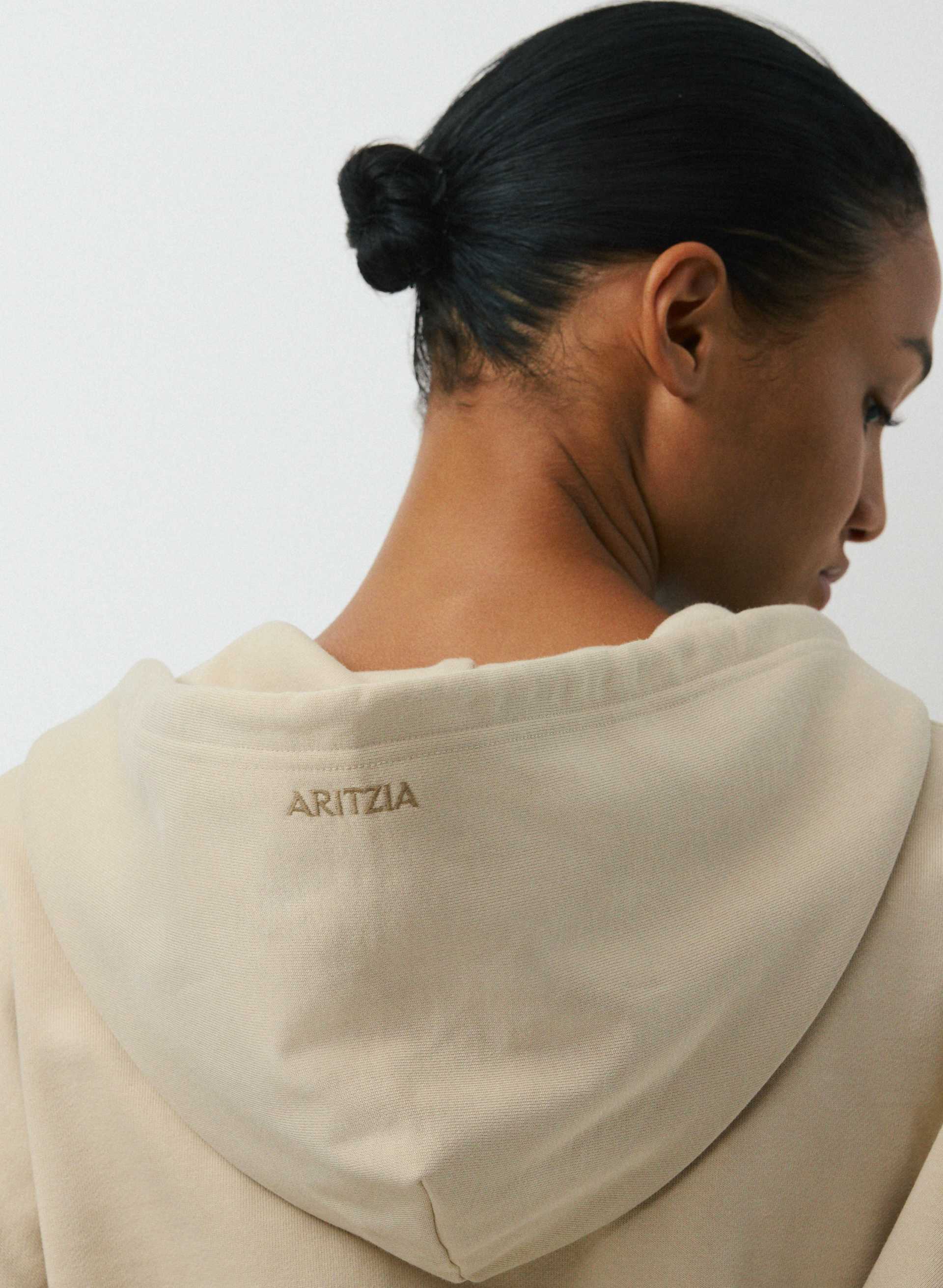 TERRY SWEATFLEECE MEGA DOCK HOODIE | Aritzia