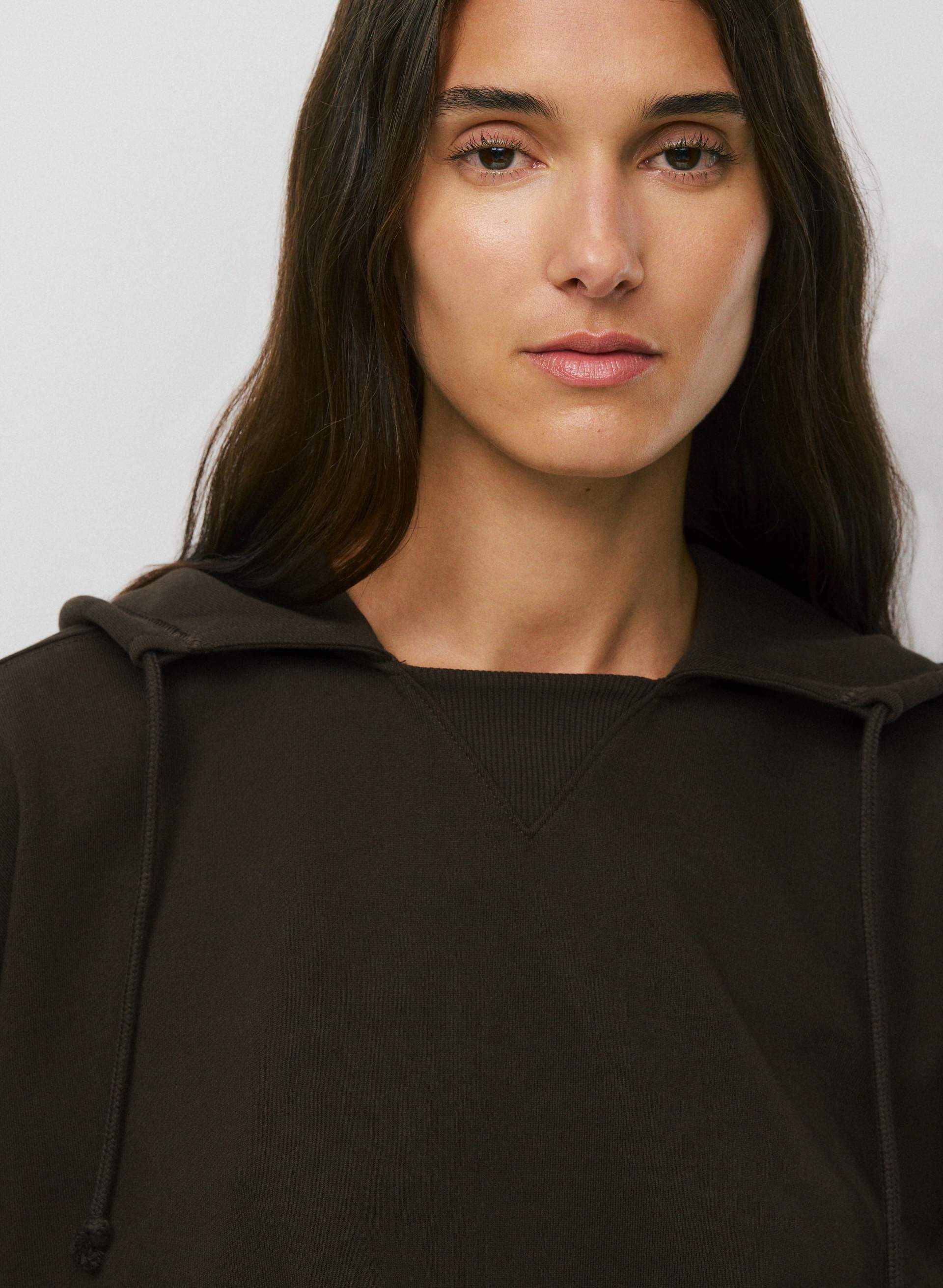 TERRY SWEATFLEECE MEGA DOCK HOODIE | Aritzia