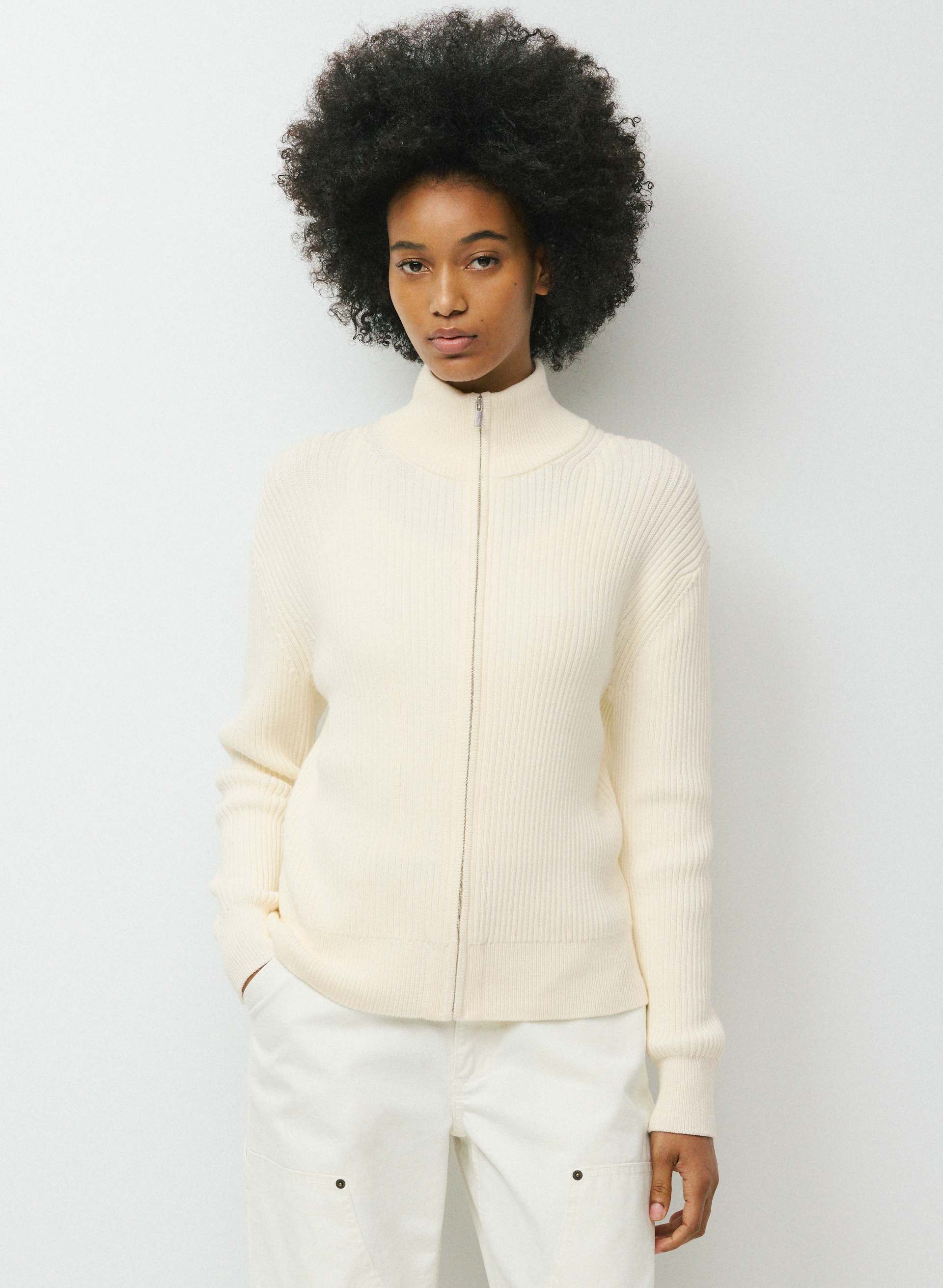 RIATA ZIP-UP | Aritzia