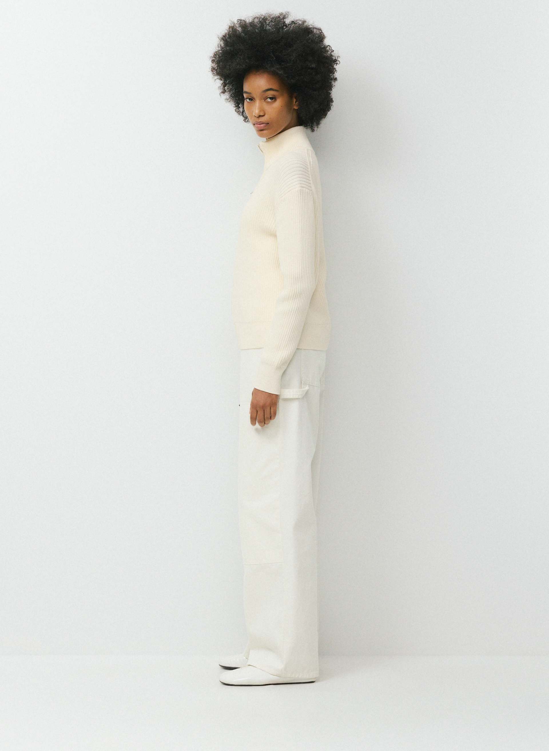 RIATA ZIP-UP | Aritzia