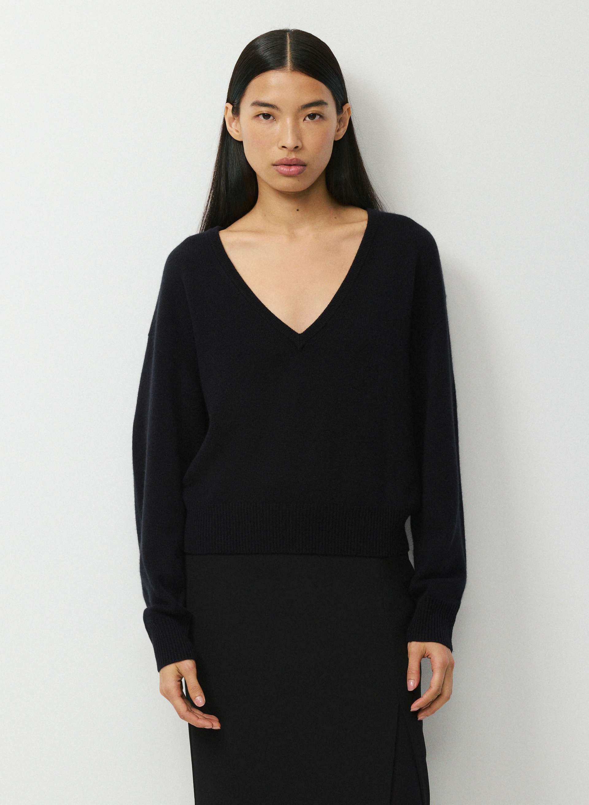 ESSENTIAL WOOL CASHMERE DEPTH SWEATER | Aritzia