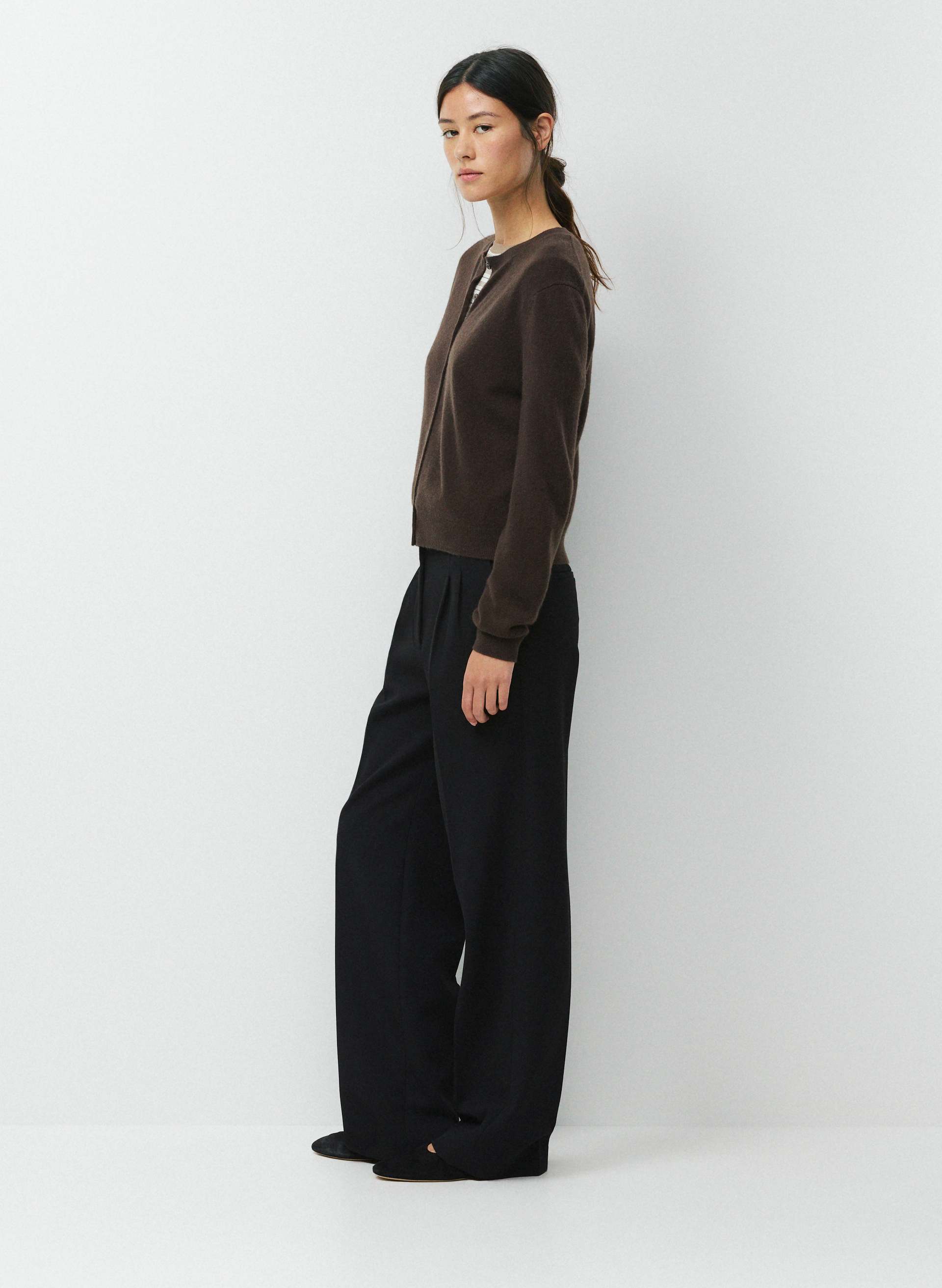 BARE CASHMERE NOTEWORTHY CARDIGAN | Aritzia