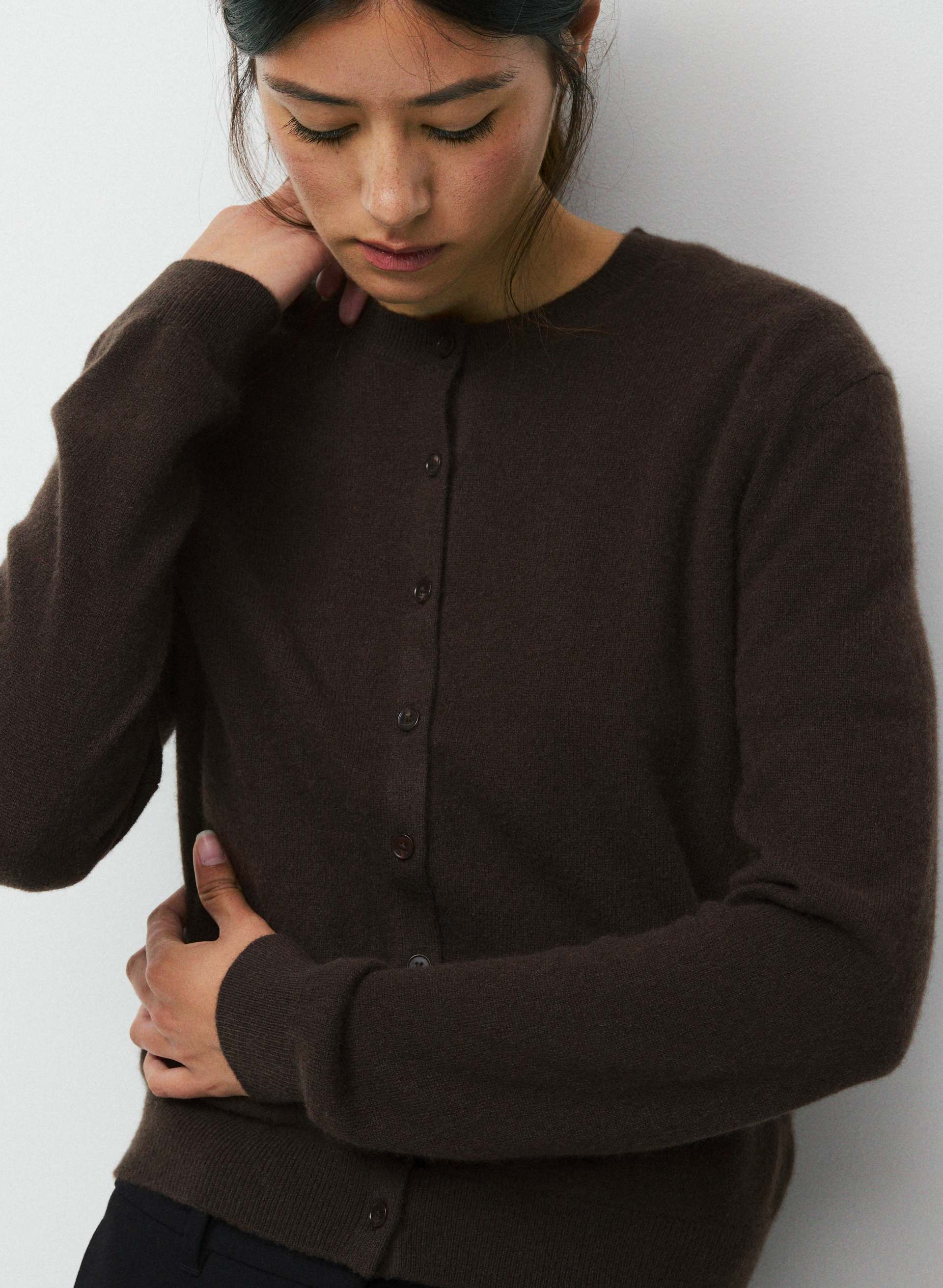 BARE CASHMERE NOTEWORTHY CARDIGAN | Aritzia