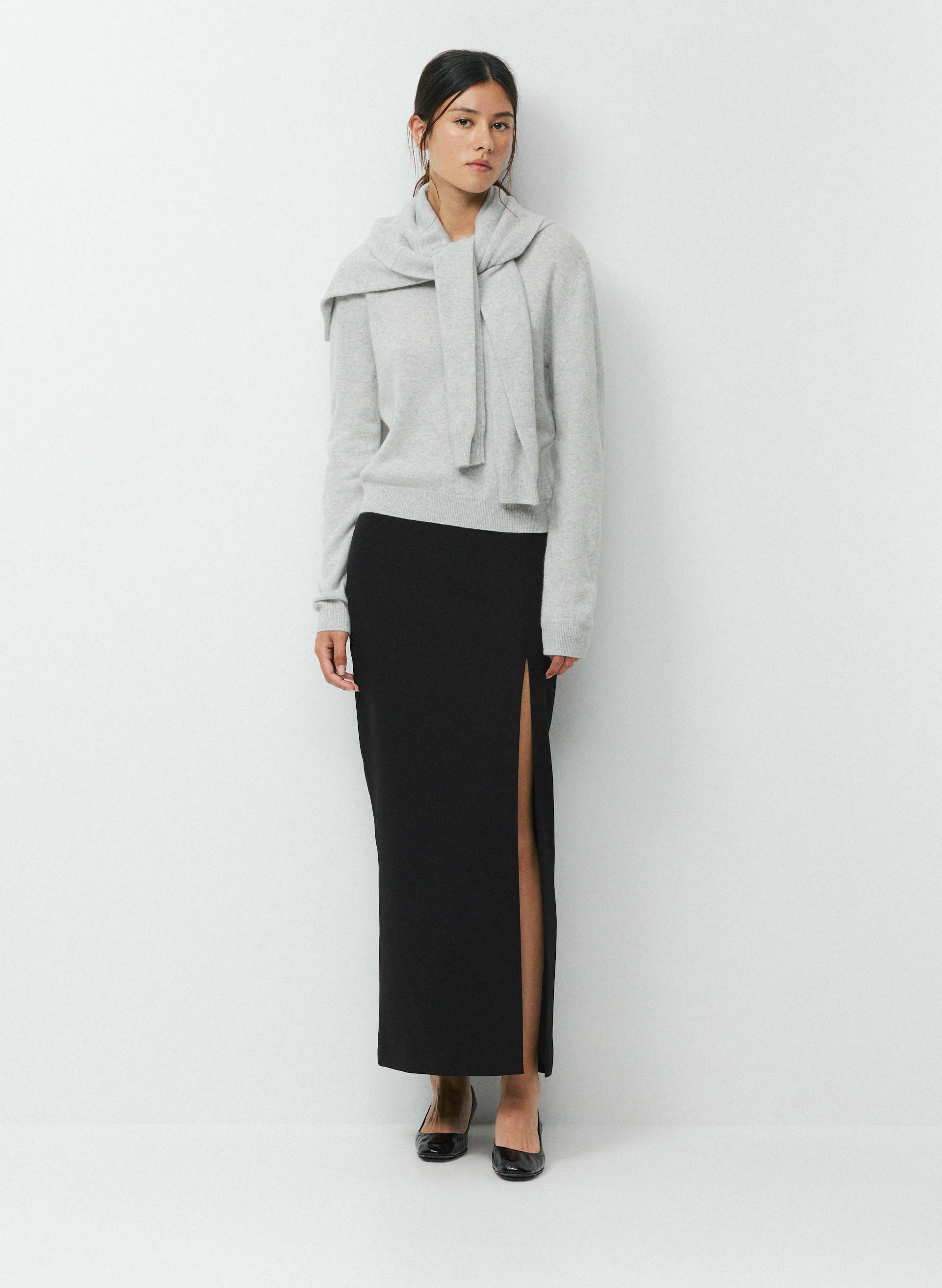 BARE CASHMERE BLOOR SWEATER | Aritzia
