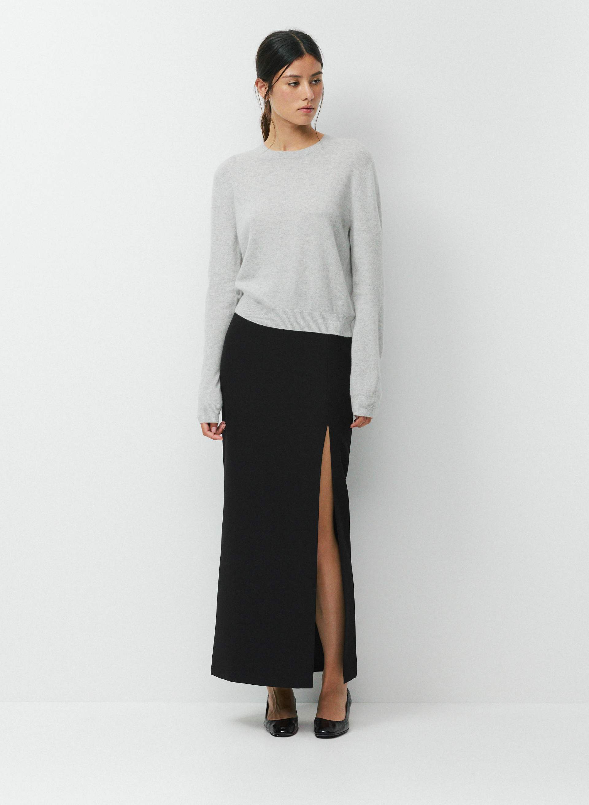 BARE CASHMERE BLOOR SWEATER | Aritzia