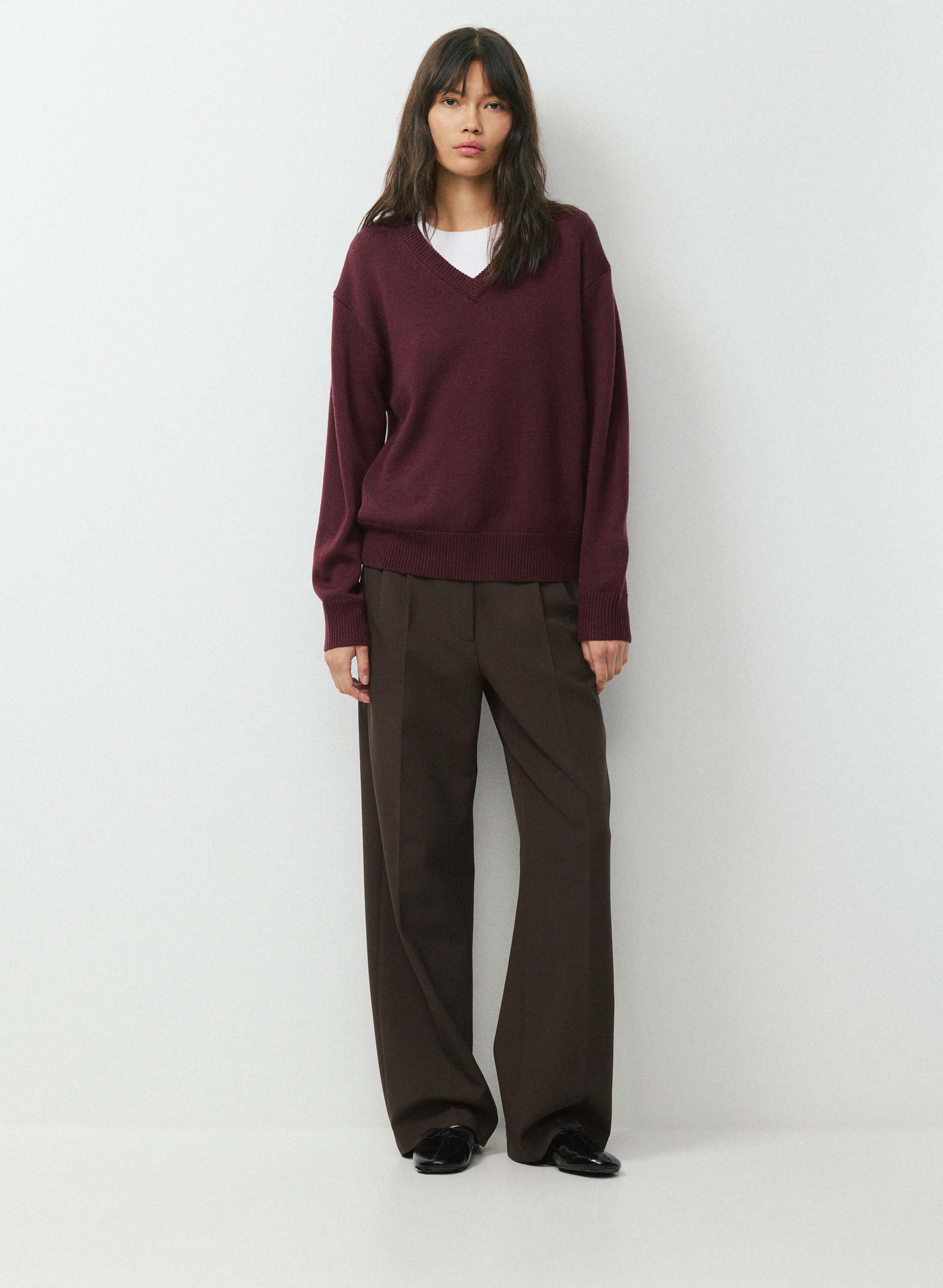 CHANDAIL ANGLE - LAINE MÉRINOS ESSENTIAL | Aritzia