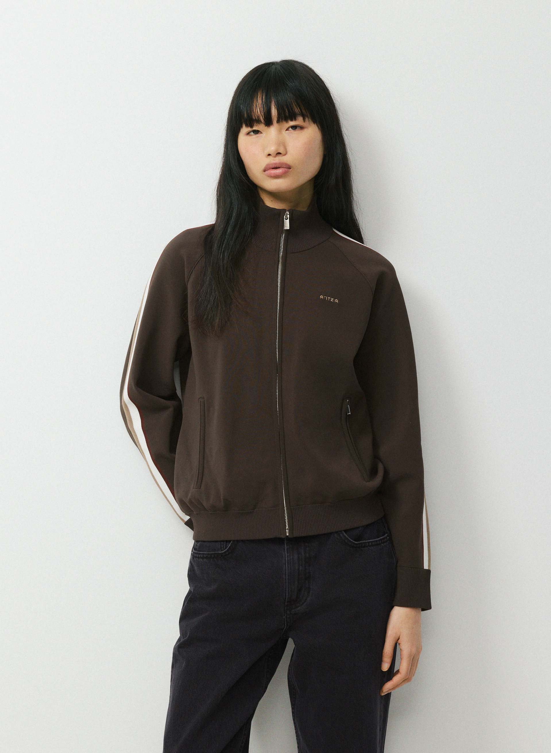 OFFSEASON ZIP-UP | Aritzia