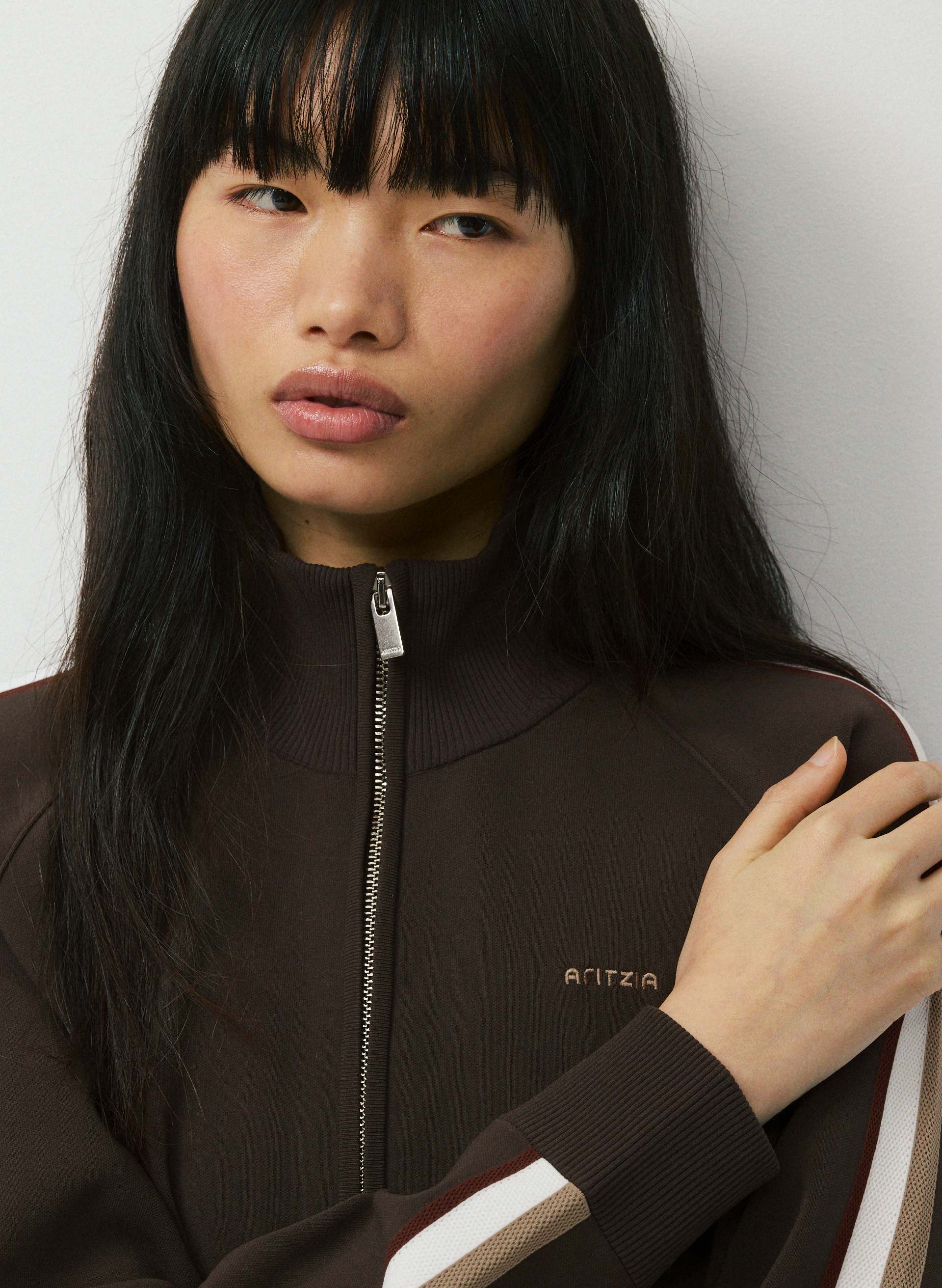 OFFSEASON ZIP-UP | Aritzia