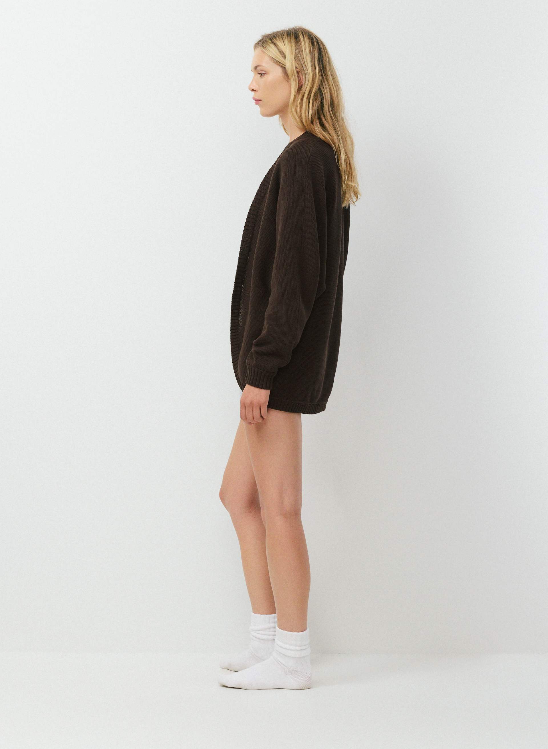 GRAMERCY BELOW BUM SHRUG | Aritzia