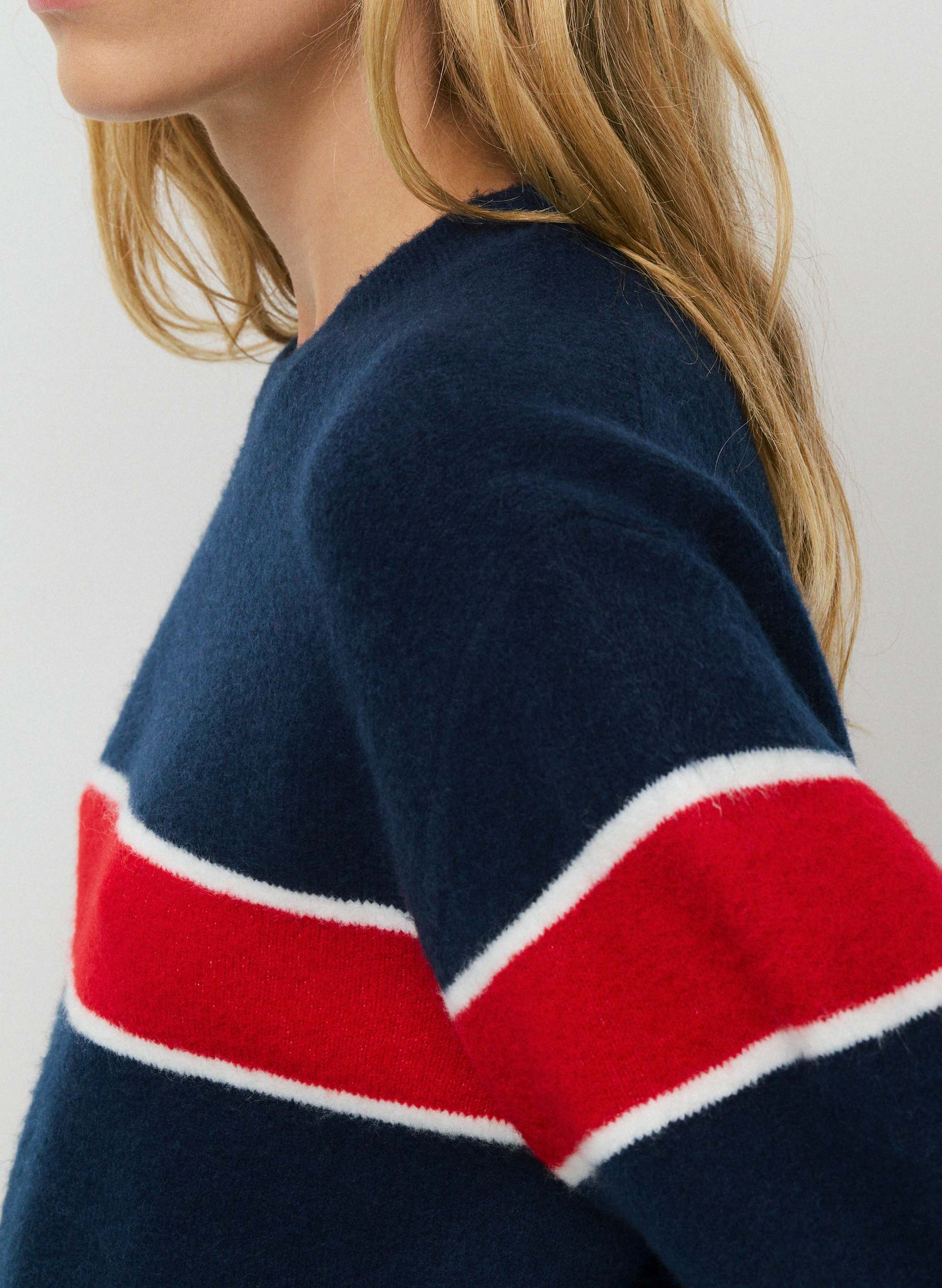 OUTPOST SWEATER | Aritzia