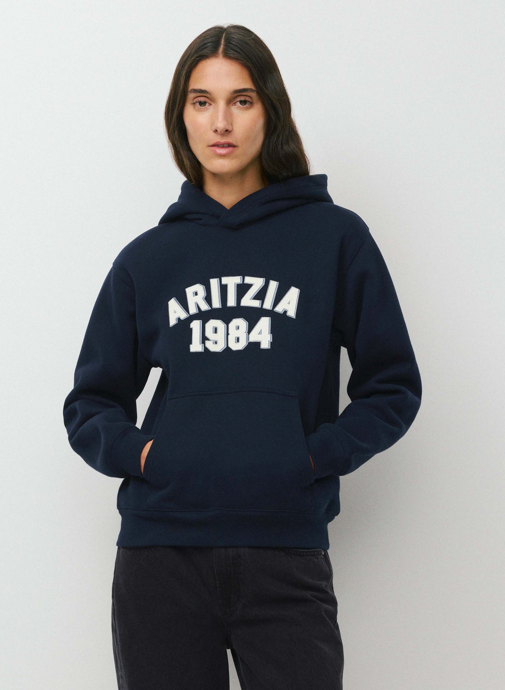 COZY SWEATFLEECE PERFECT HOODIE | Aritzia
