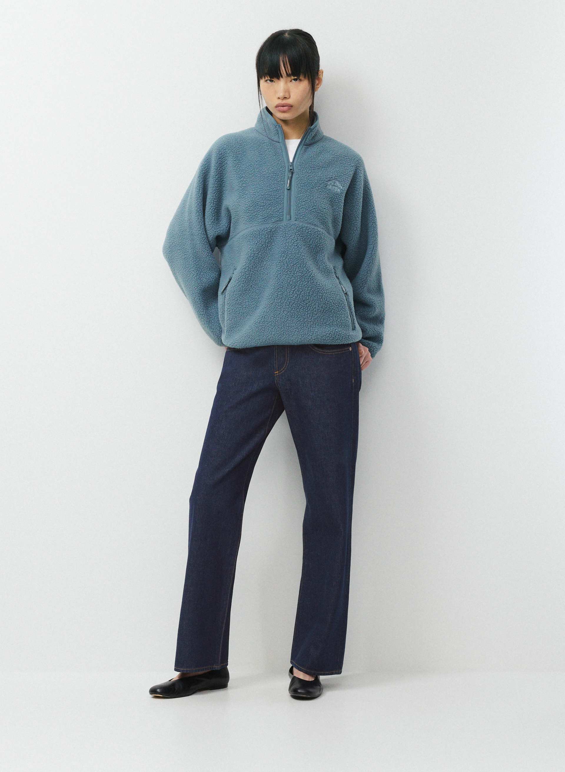 Polartec® Thermal Pro™ Highlands Hip Mockneck | Aritzia US