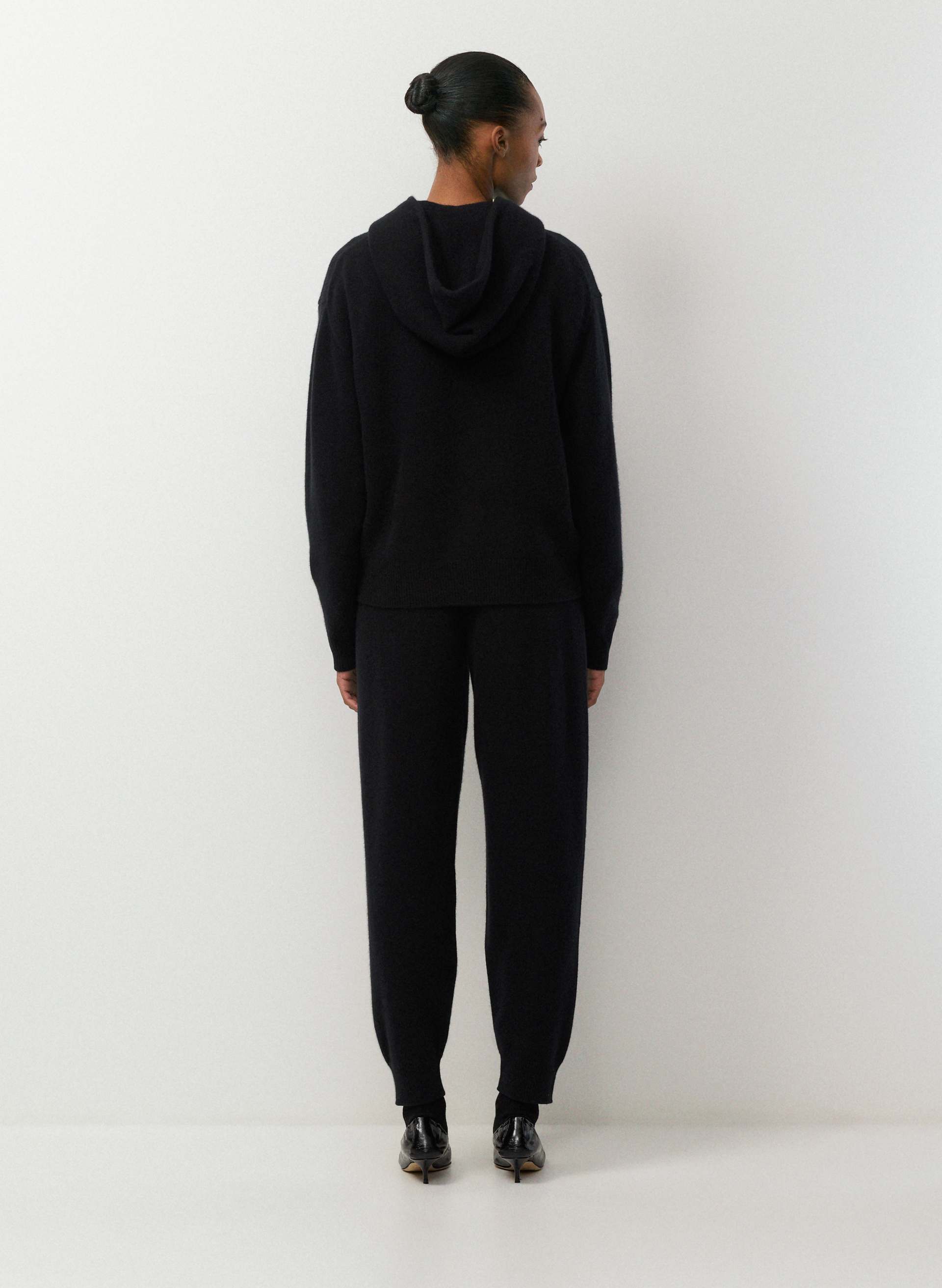 ESSENTIAL CASHMERE IMMERSE HOODIE | Aritzia
