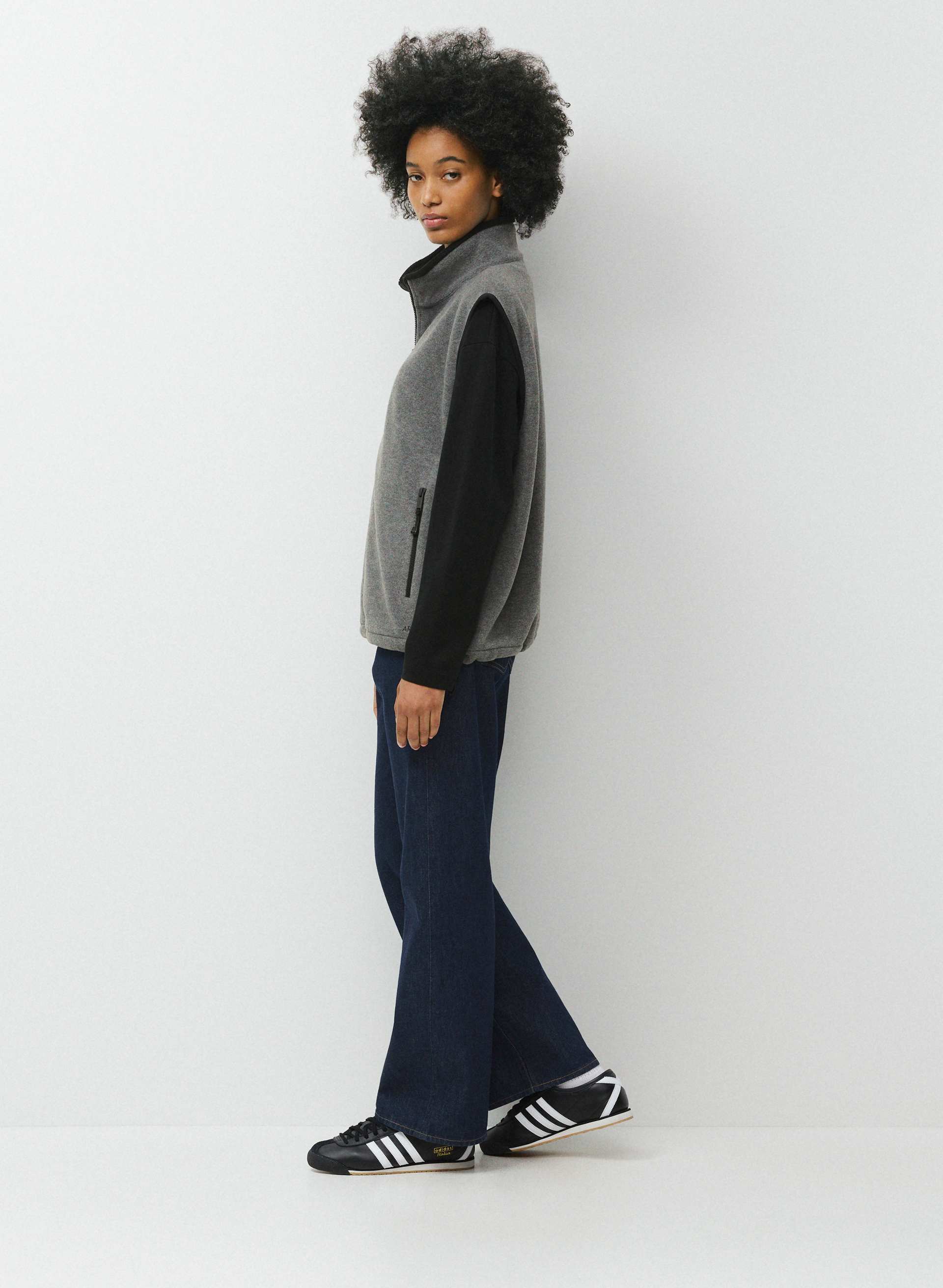 RIVERBEND VEST | Aritzia