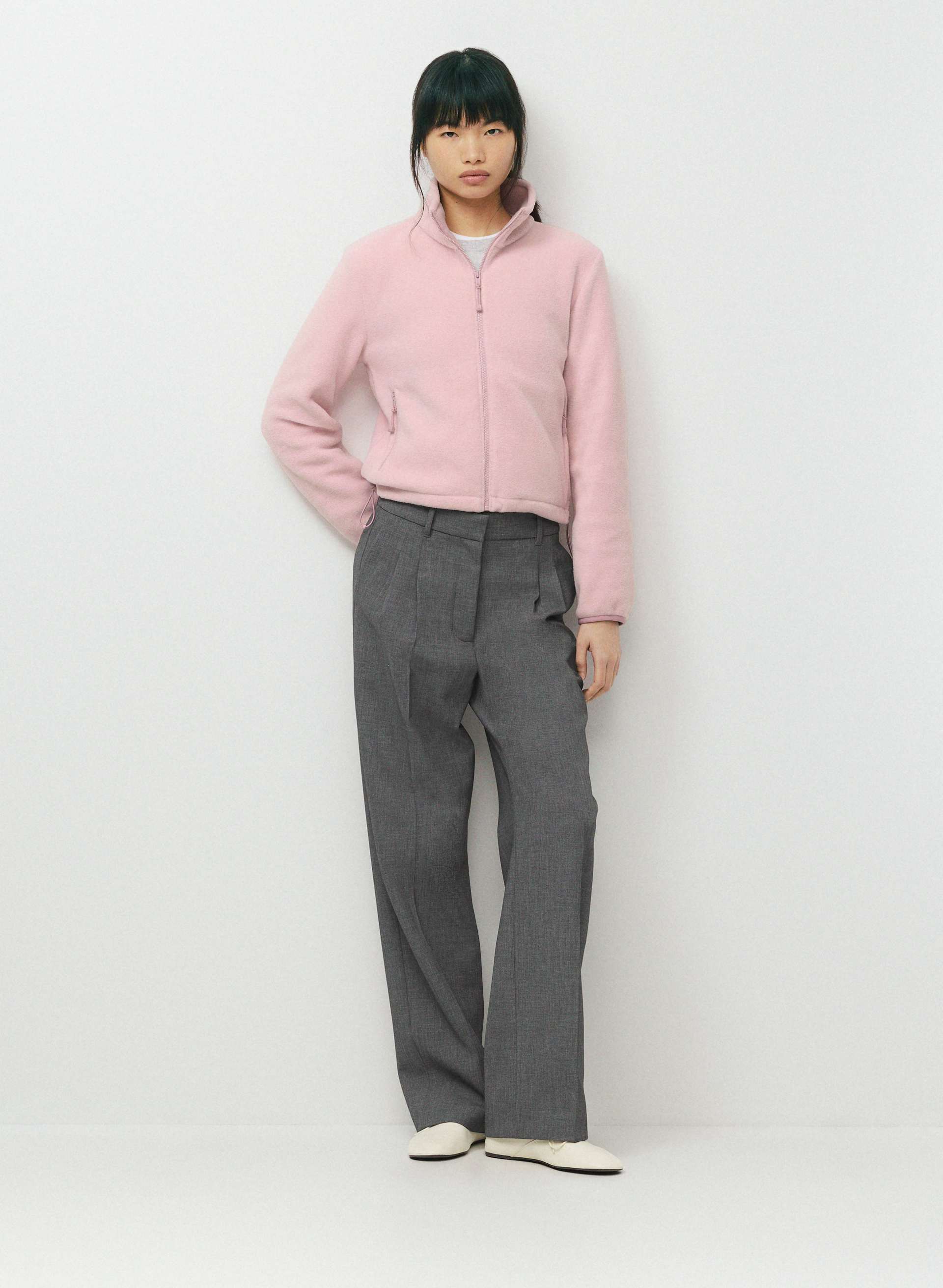 AUTUMN ZIP-UP | Aritzia
