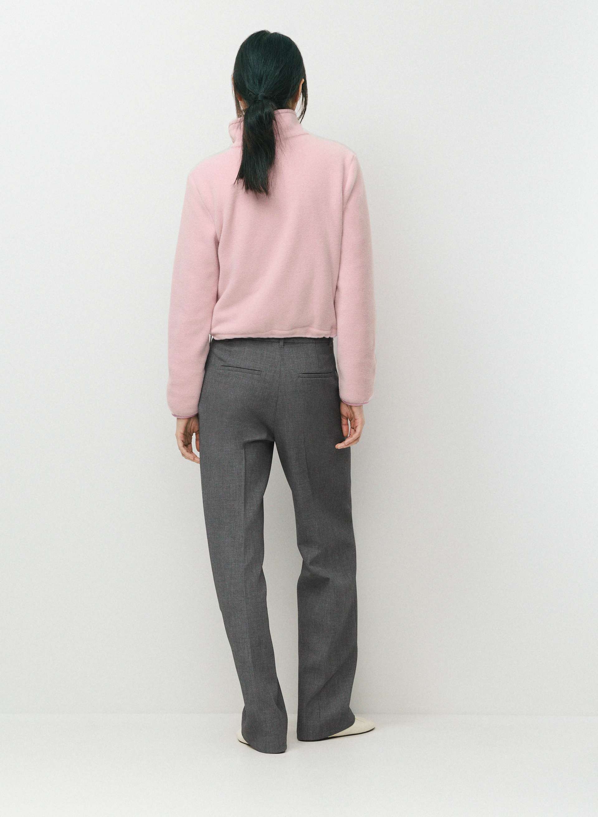 AUTUMN ZIP-UP | Aritzia