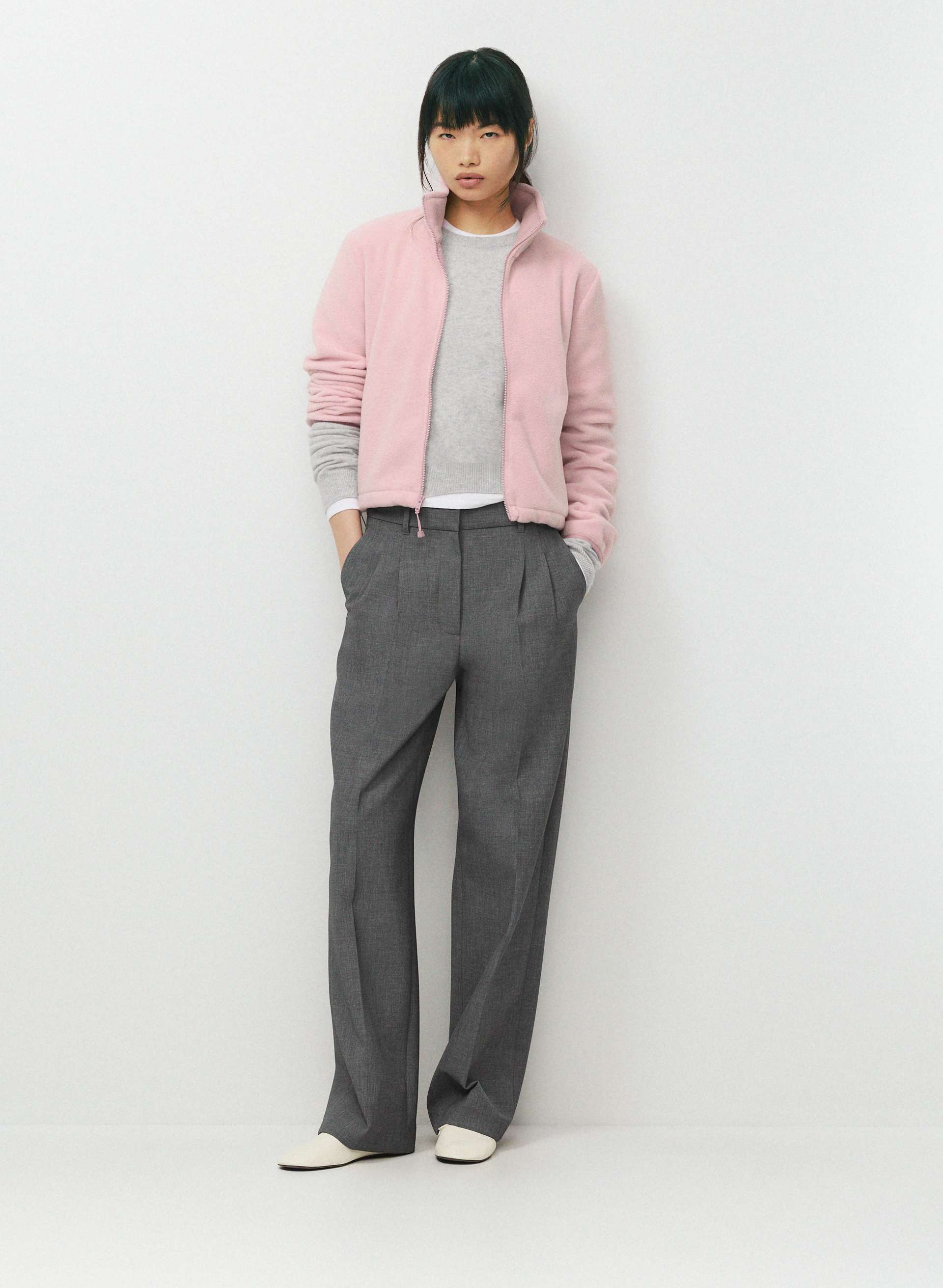 AUTUMN ZIP-UP | Aritzia