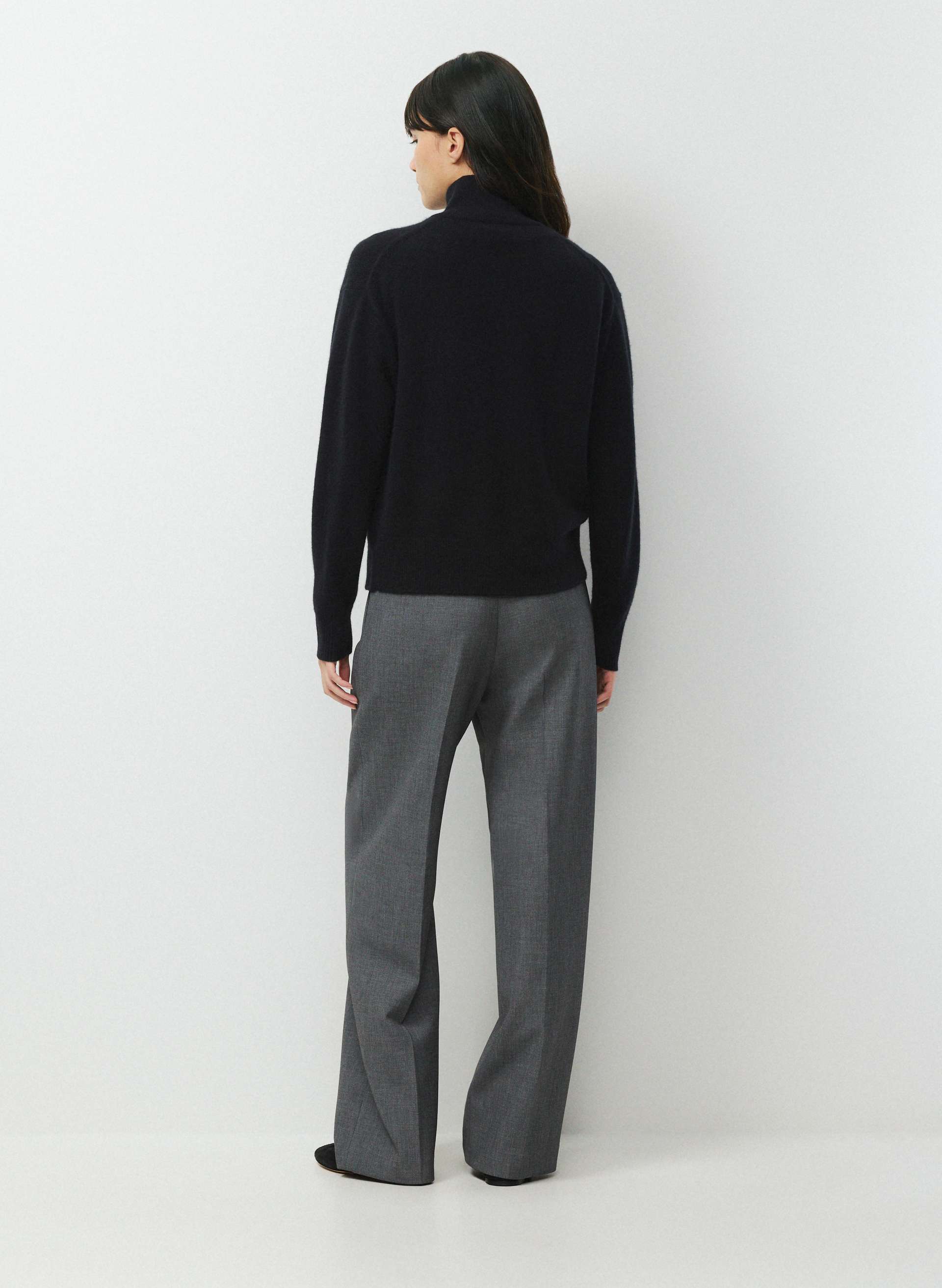 ESSENTIAL CASHMERE METAPHOR SWEATER | Aritzia