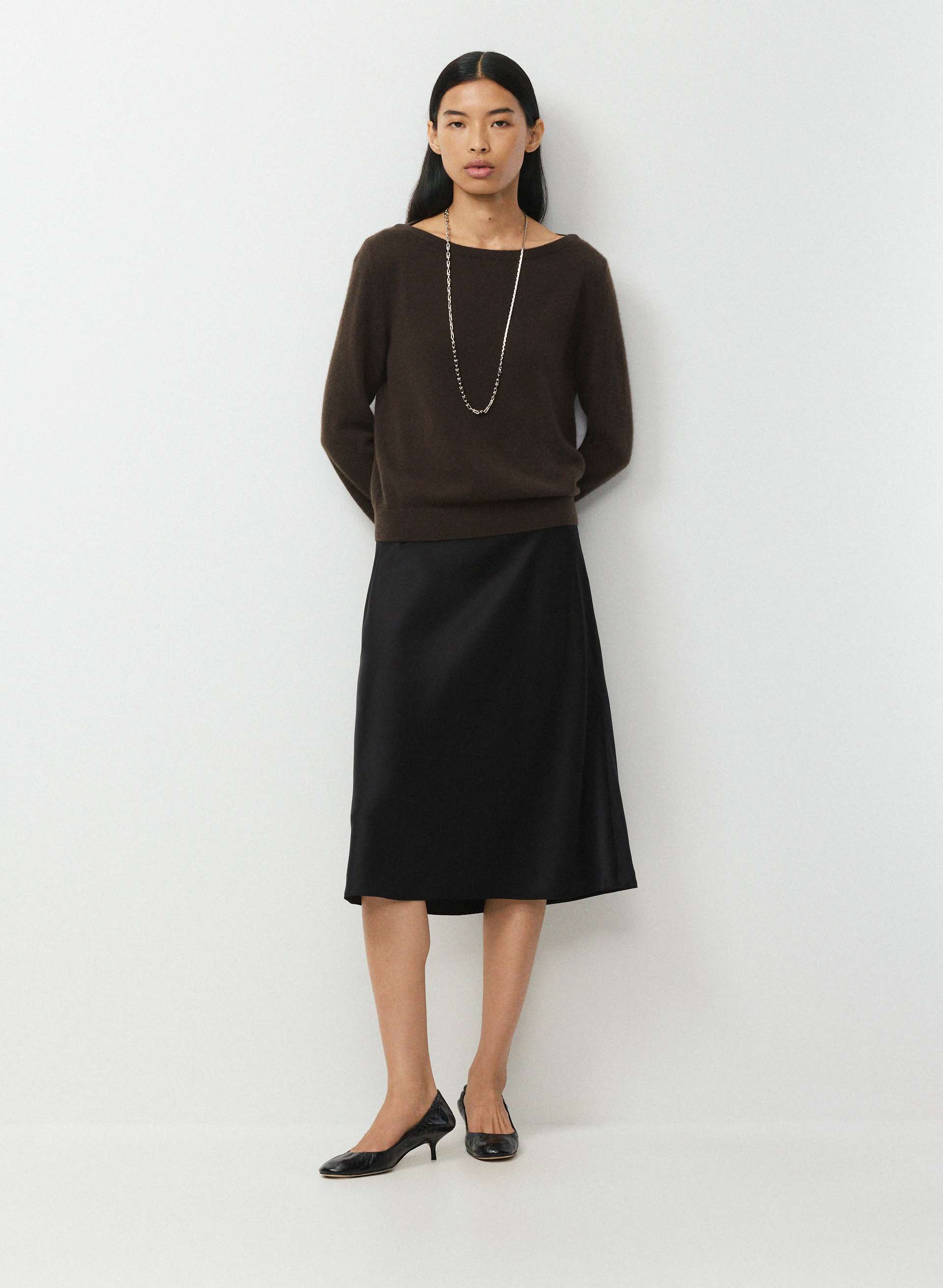 BARE CASHMERE MAGNIFIC SWEATER | Aritzia