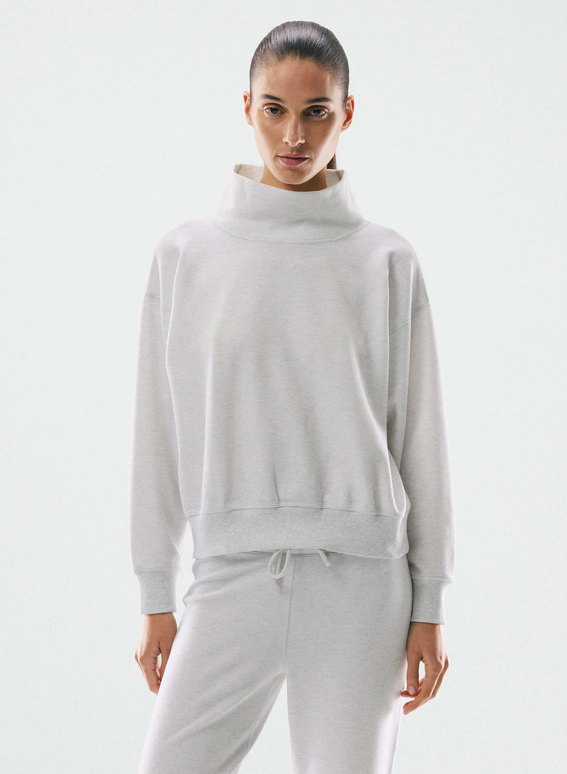 WAFFLEX RECUPERATE FUNNEL NECK | Aritzia