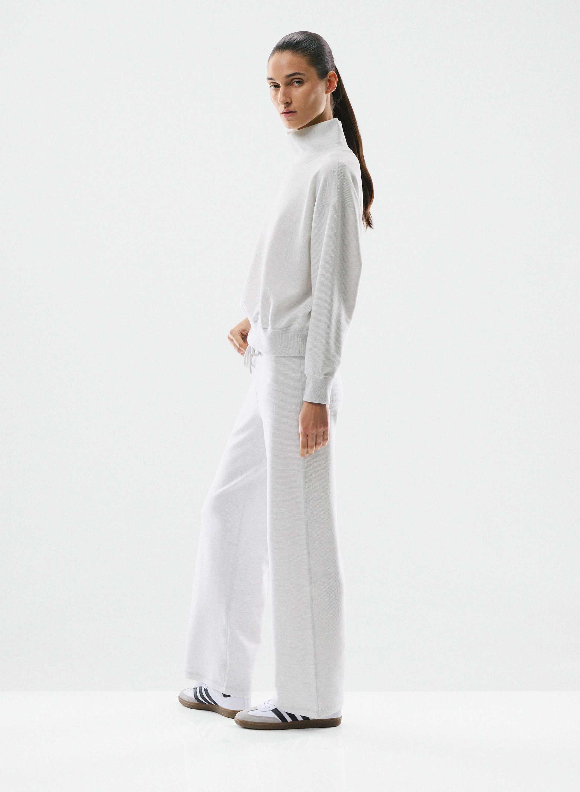WAFFLEX RECUPERATE FUNNEL NECK | Aritzia