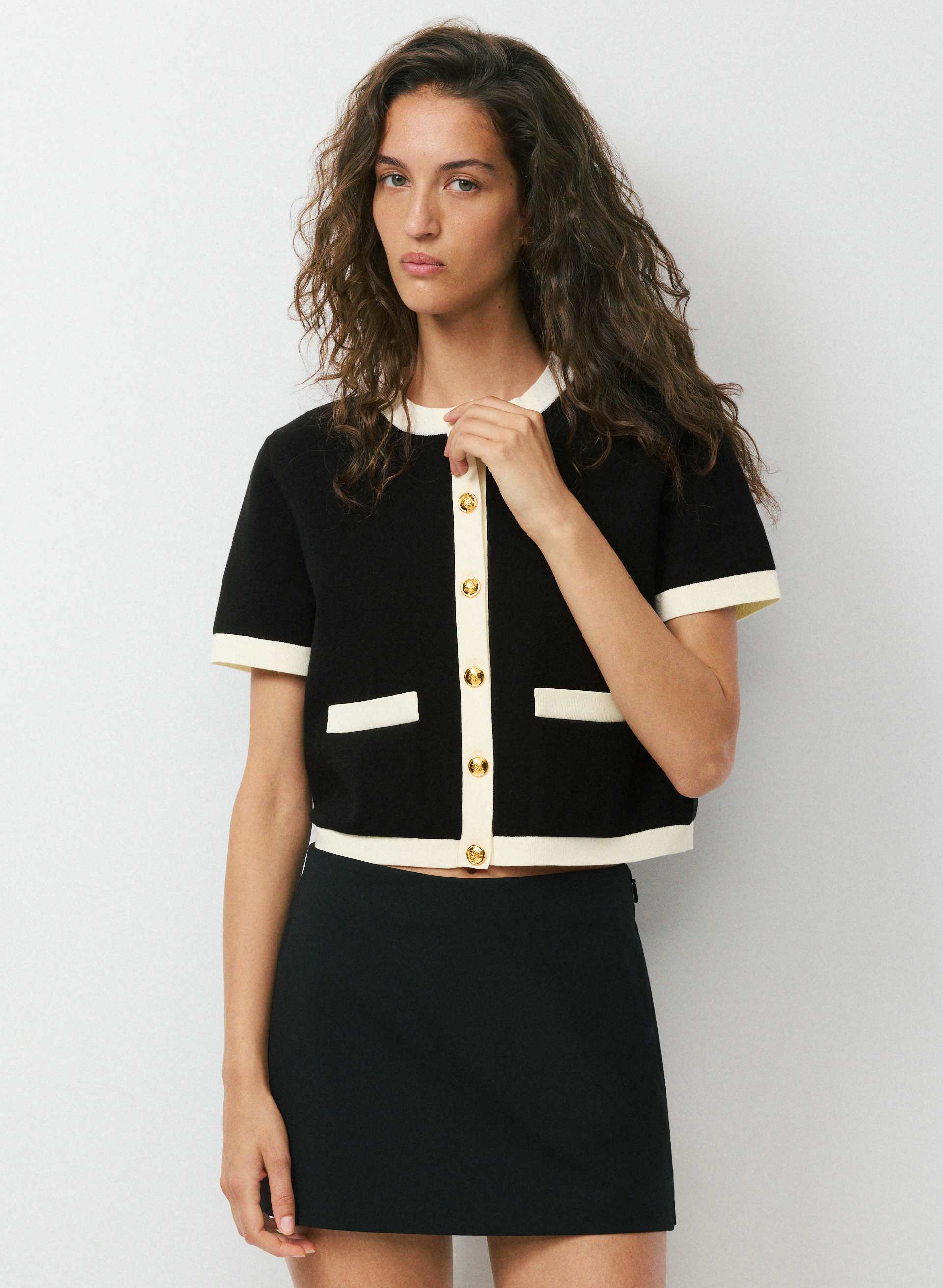 Approach Shortsleeve Cardigan | Aritzia US